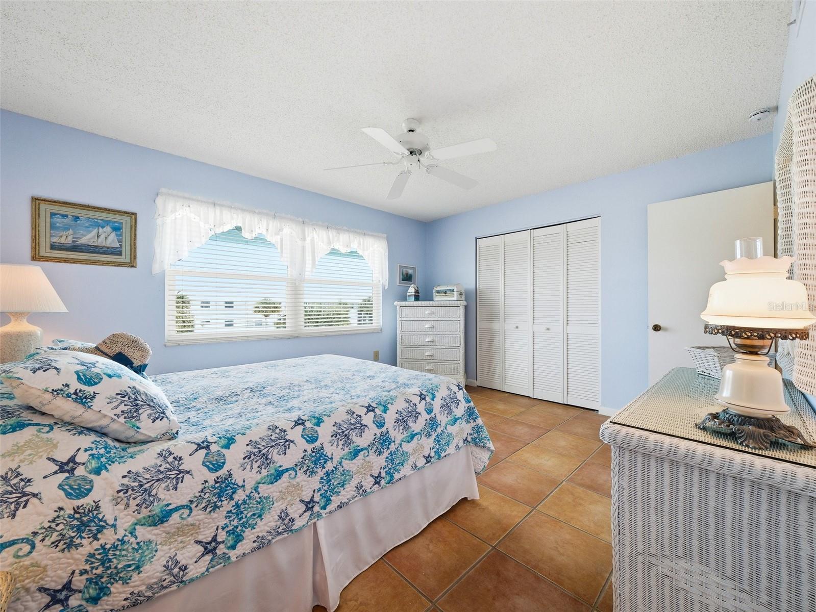 Image 23 of 42 For 325 Causeway  D304