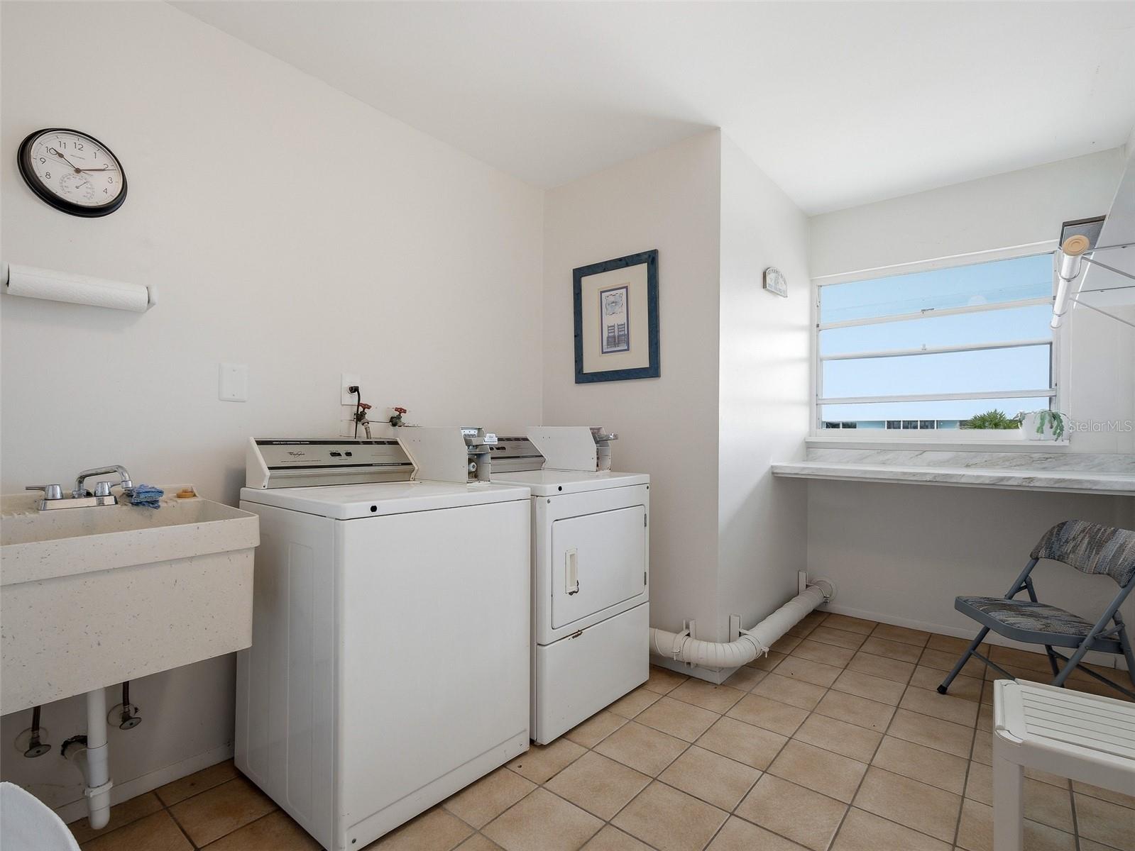Image 31 of 42 For 325 Causeway  D304