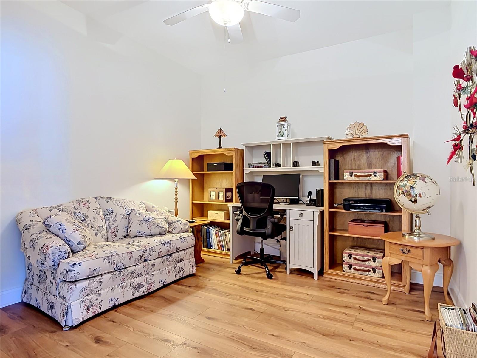 Image 24 of 73 For 2801 Ridgewood Avenue 1111