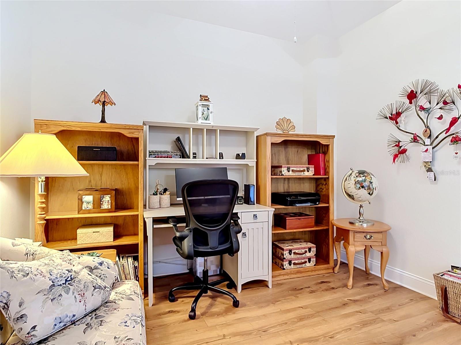 Image 25 of 73 For 2801 Ridgewood Avenue 1111