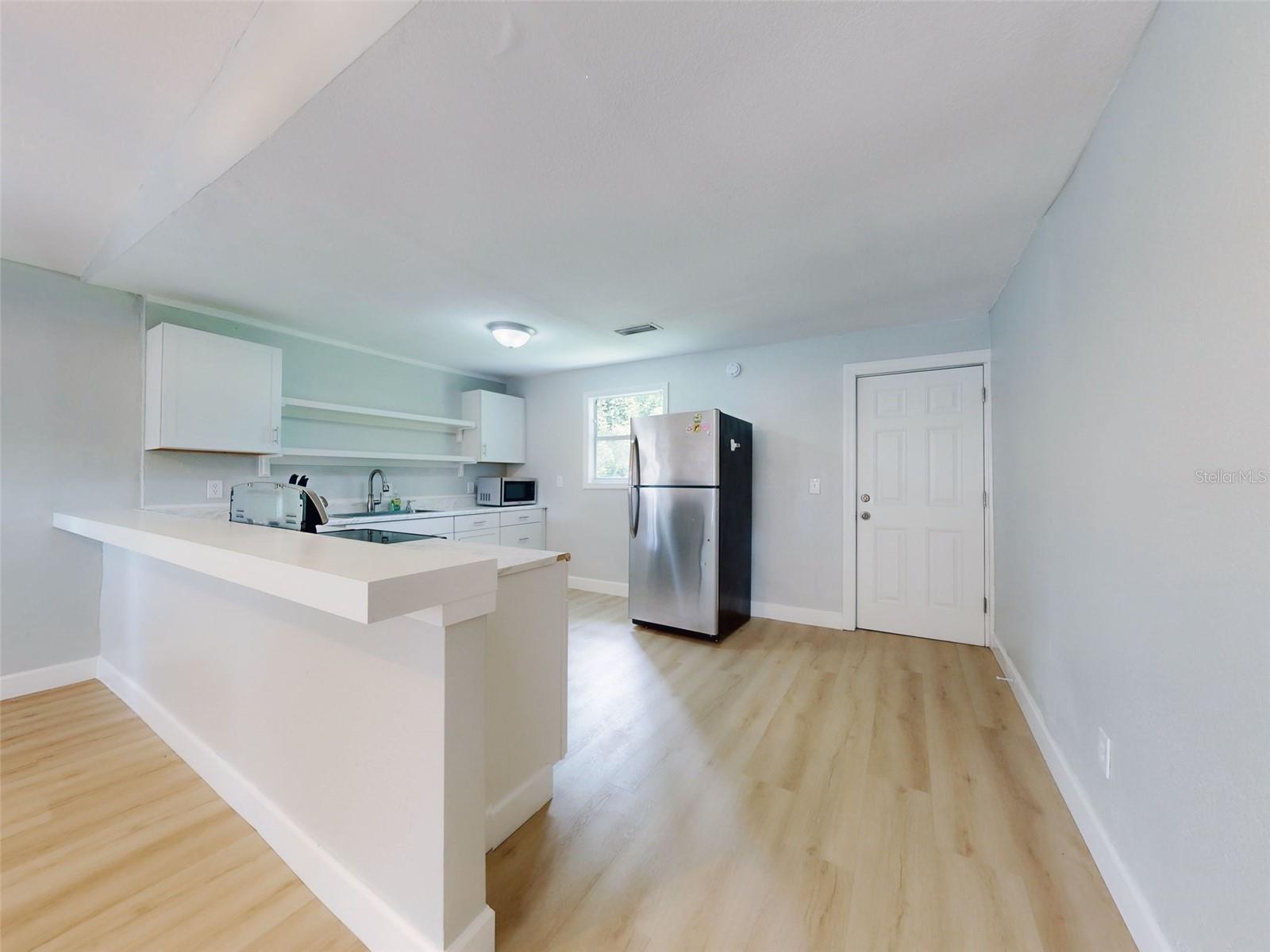 Image 10 of 60 For 1103 Washington Street