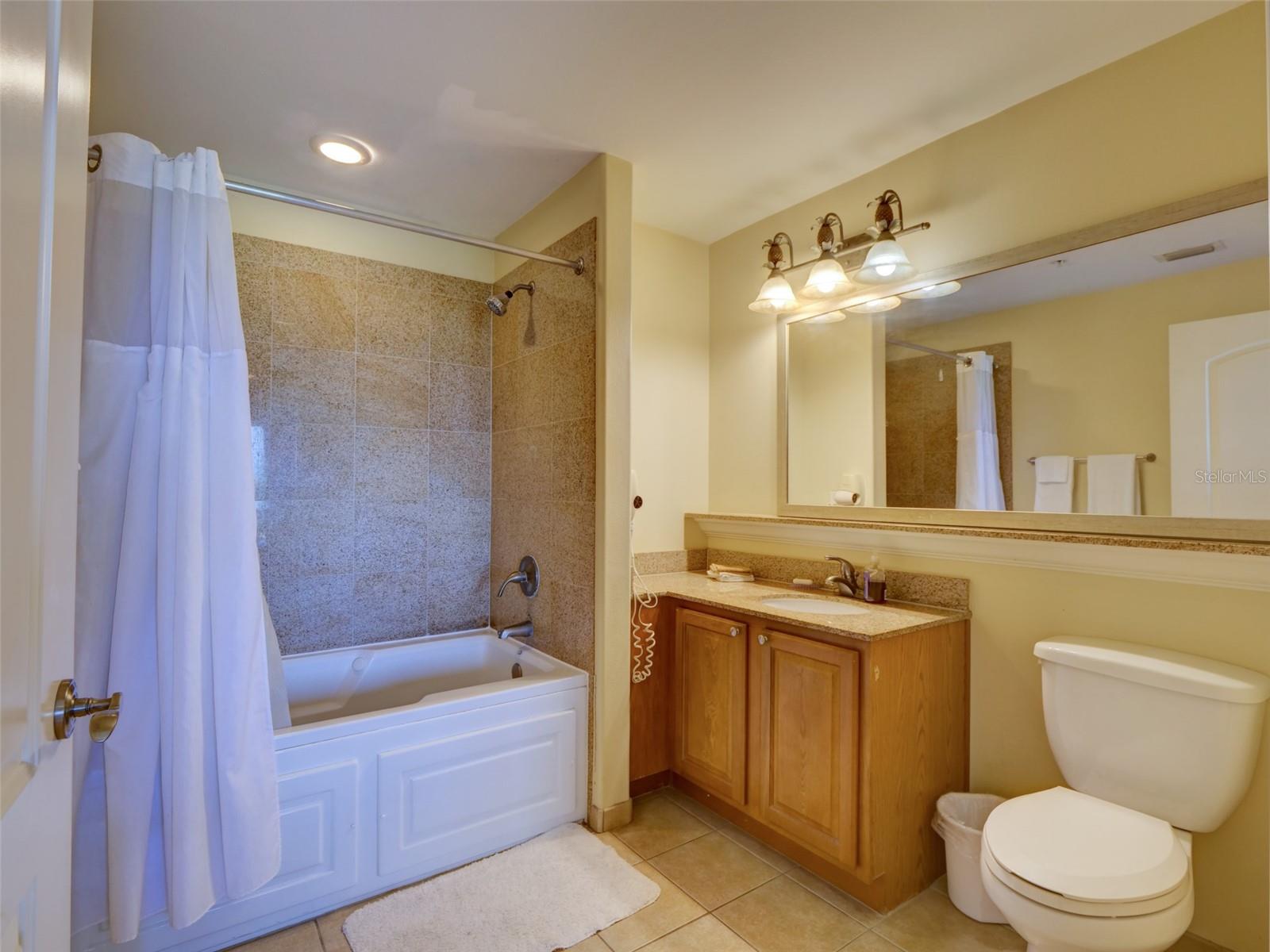 Image 16 of 29 For 13427 Blue Heron Beach Dr.