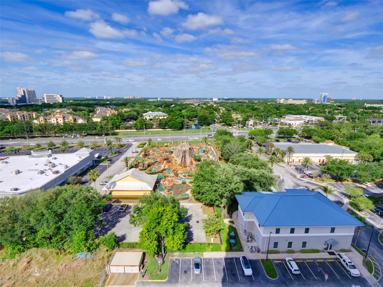 Image 21 of 29 For 13427 Blue Heron Beach Dr.