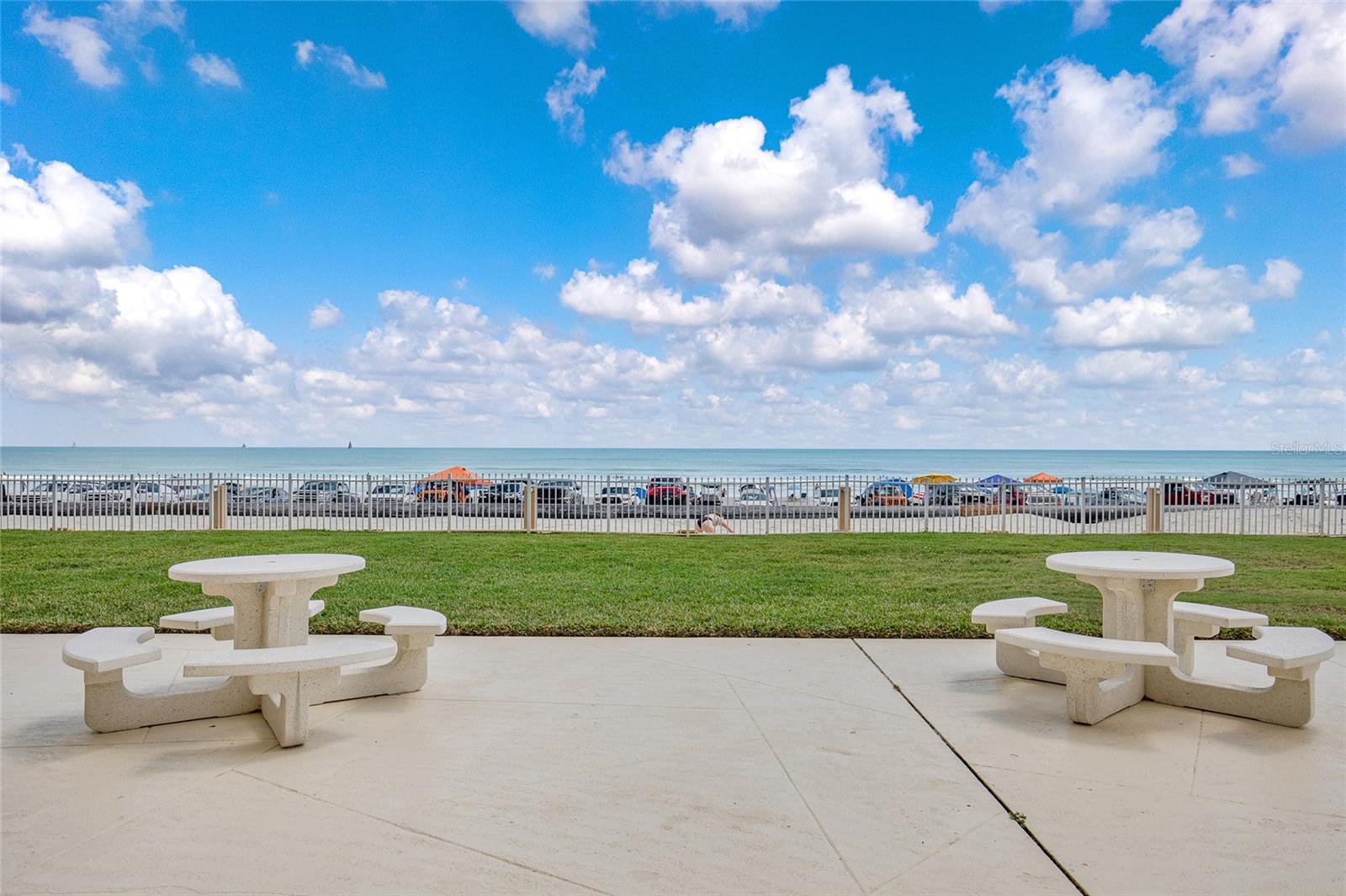 Image 41 of 54 For 421 Atlantic Avenue 302