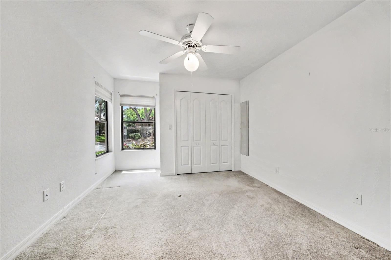 Image 17 of 36 For 1914 Sprucewood Way