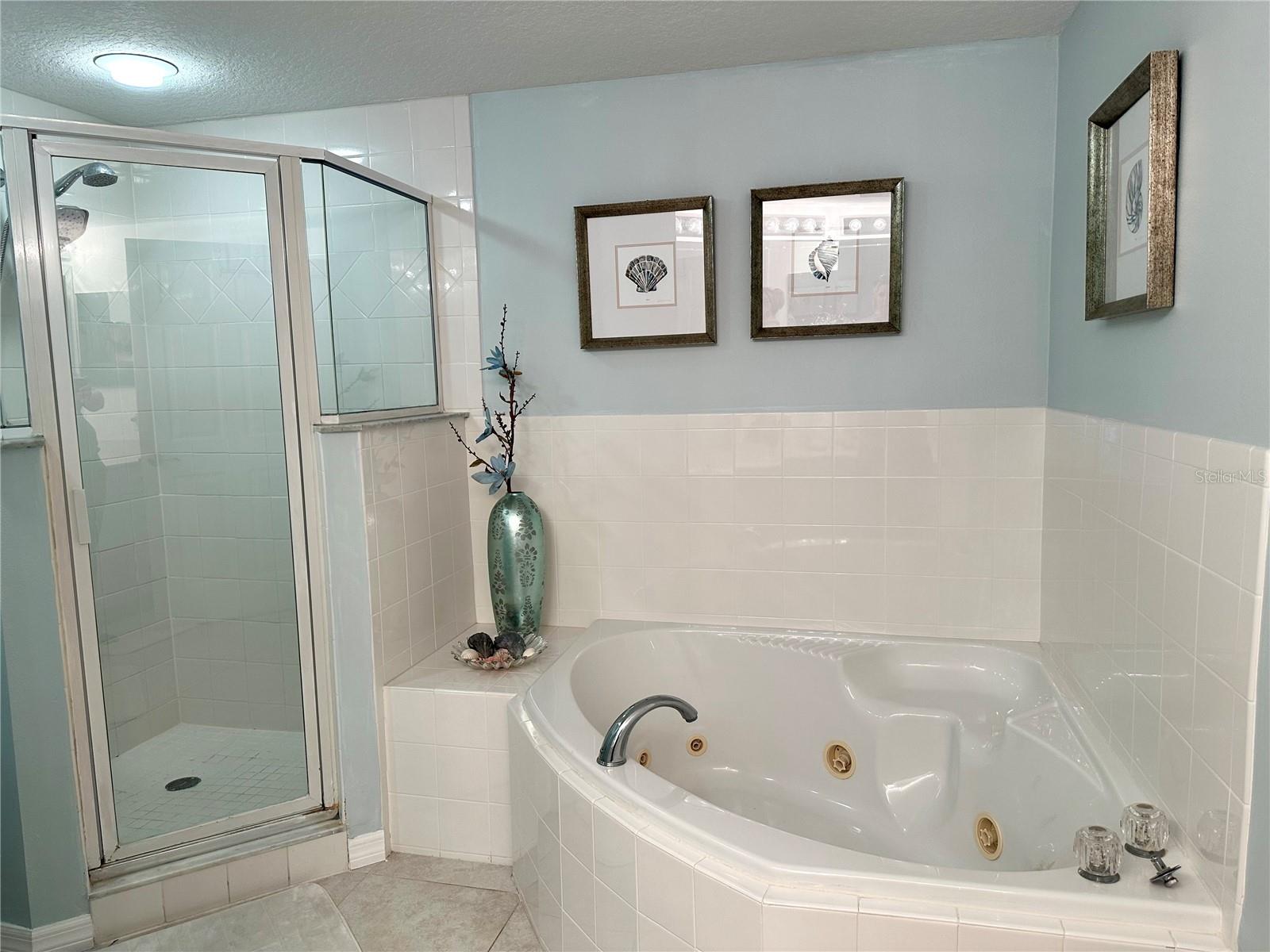 Image 18 of 38 For 5300 Atlantic Avenue 8-402