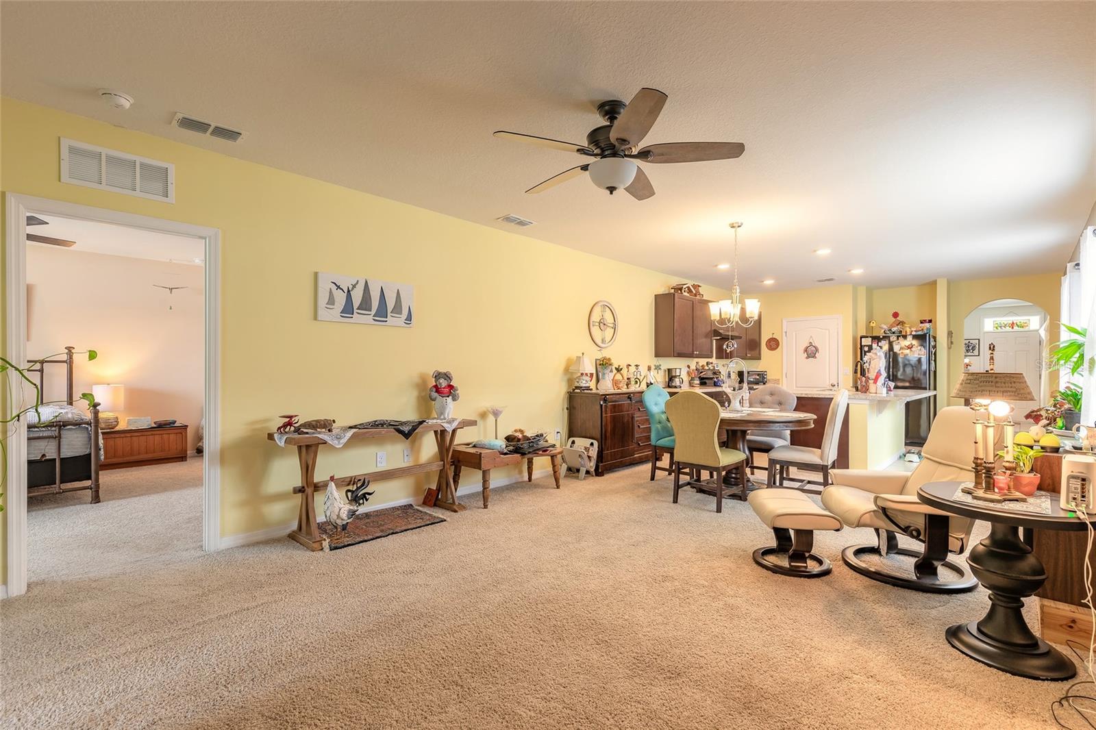 Image 14 of 35 For 554 Armoyan Way