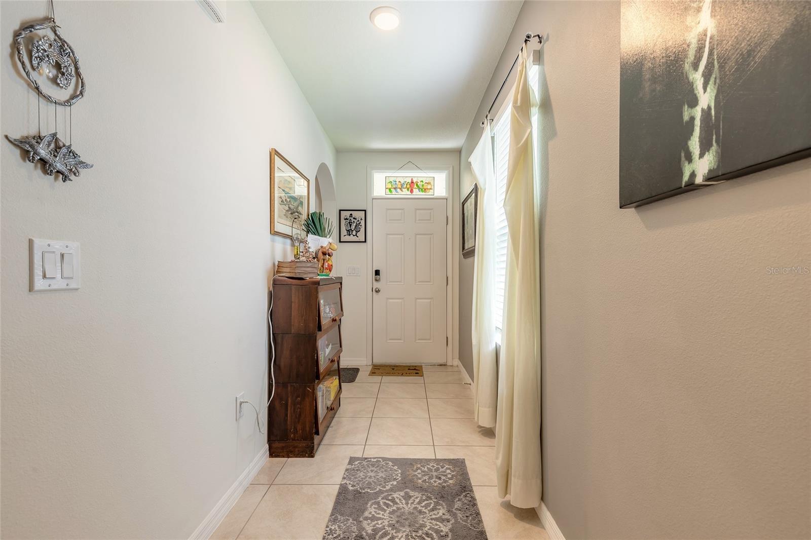 Image 5 of 35 For 554 Armoyan Way