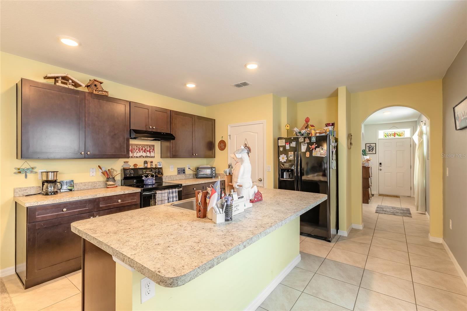 Image 6 of 35 For 554 Armoyan Way