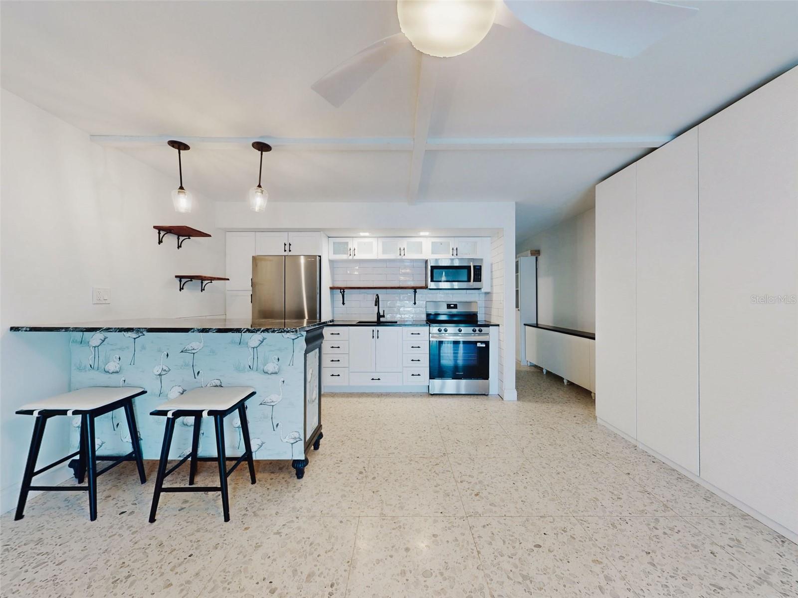 Image 31 of 63 For 3700 Atlantic Avenue 207