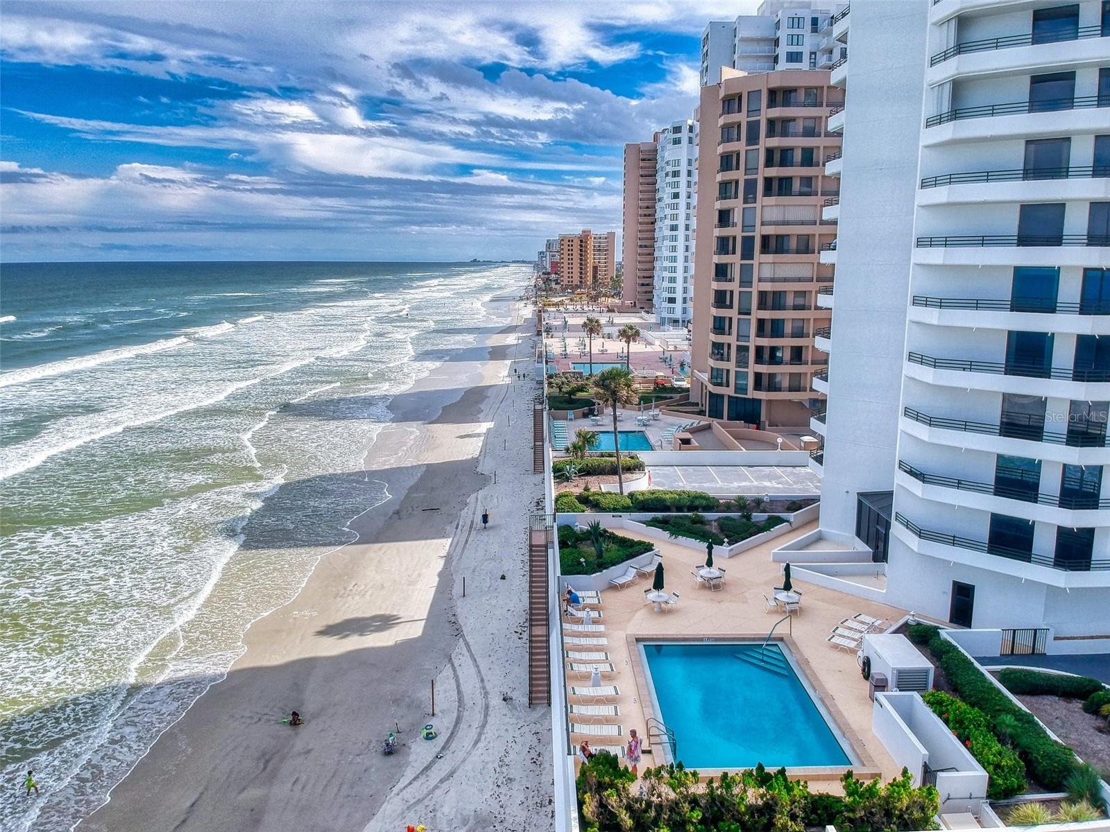 Image 4 of 57 For 3013 Atlantic Avenue 9040