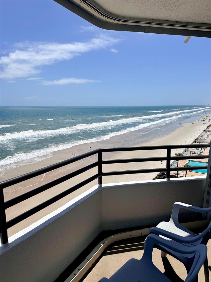 Image 7 of 57 For 3013 Atlantic Avenue 9040