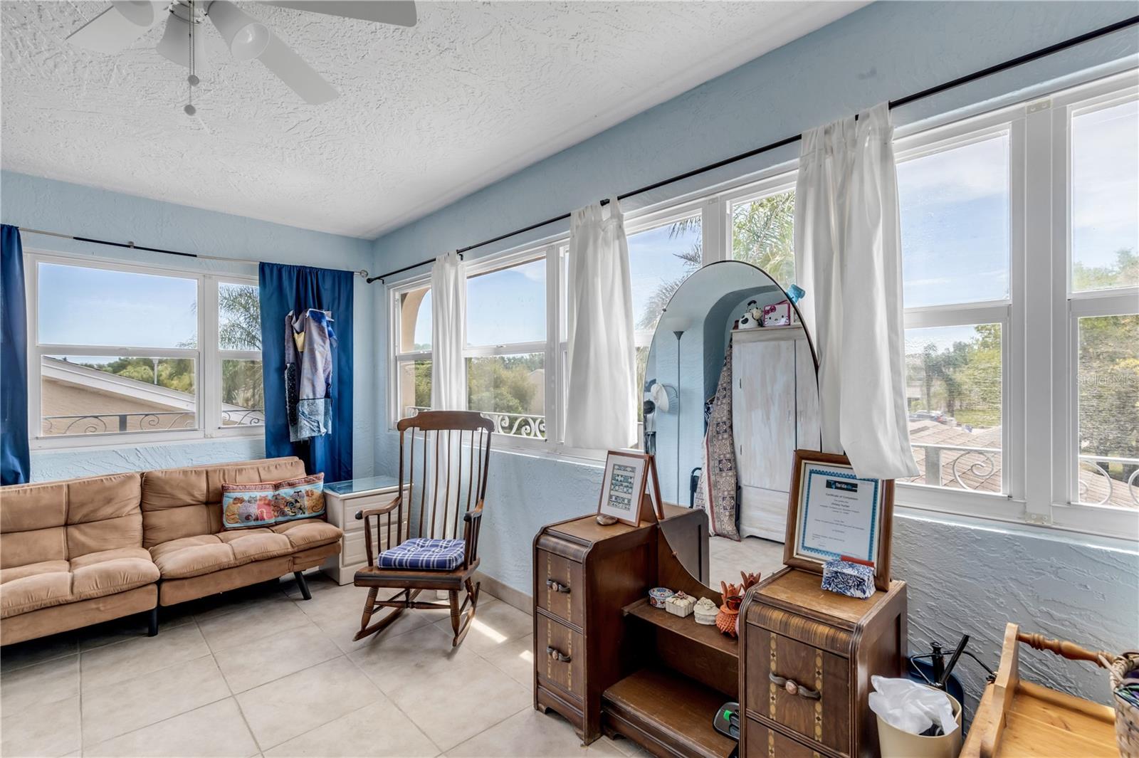 Image 21 of 33 For 2237 Hawks Cove Circle