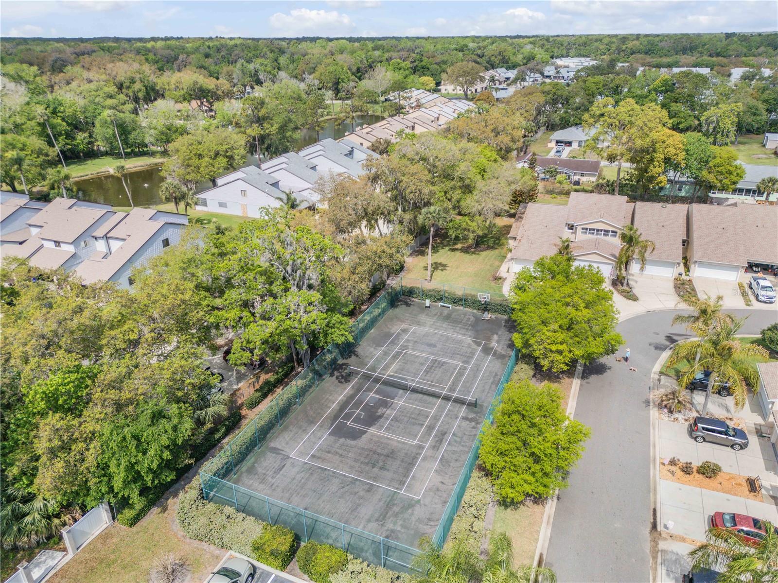 Image 31 of 33 For 2237 Hawks Cove Circle