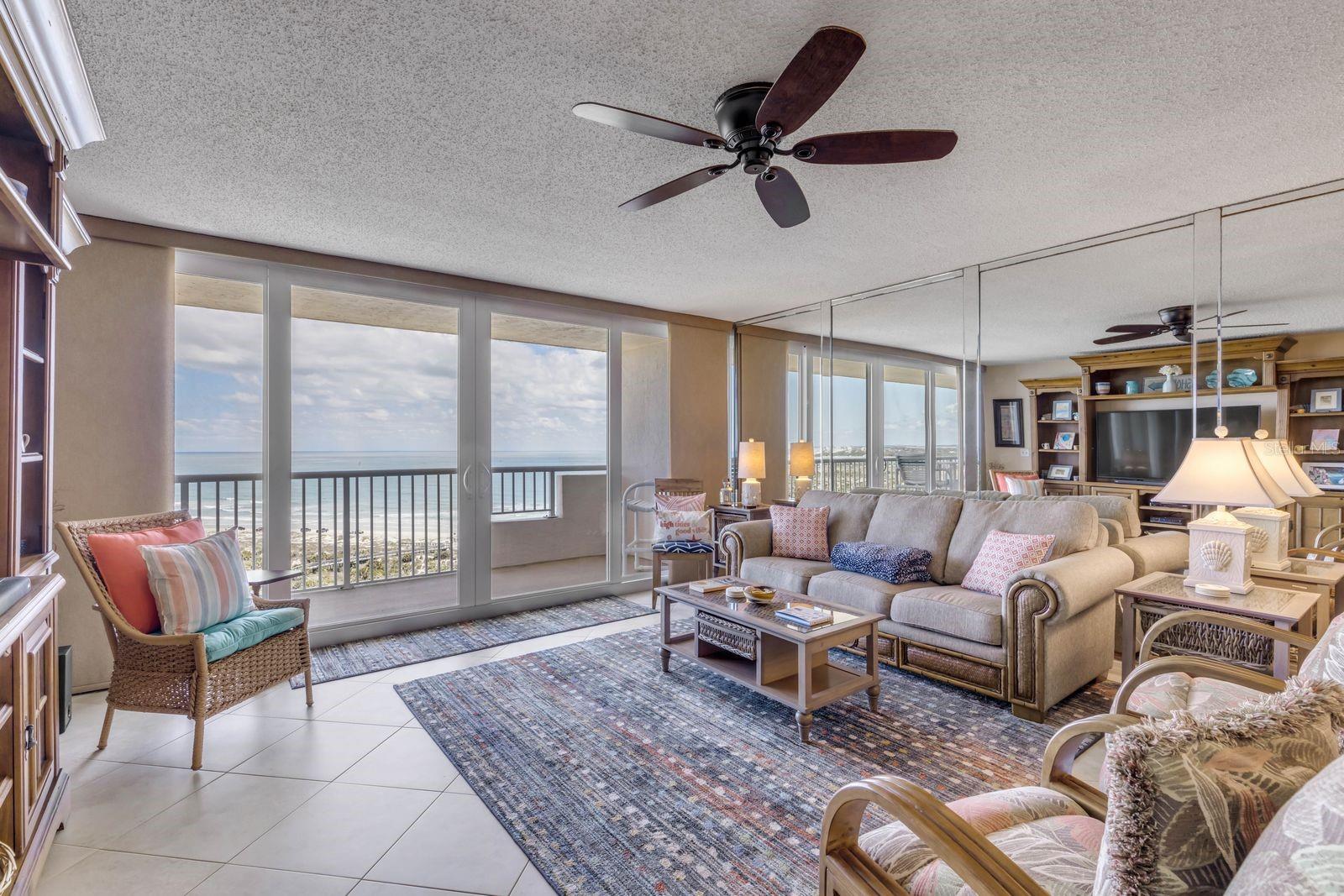 Image 18 of 68 For 257 Minorca Beach Way 1304