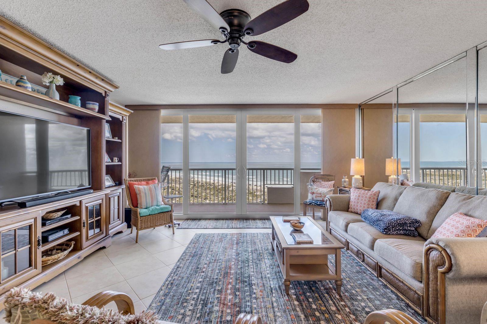 Image 19 of 68 For 257 Minorca Beach Way 1304