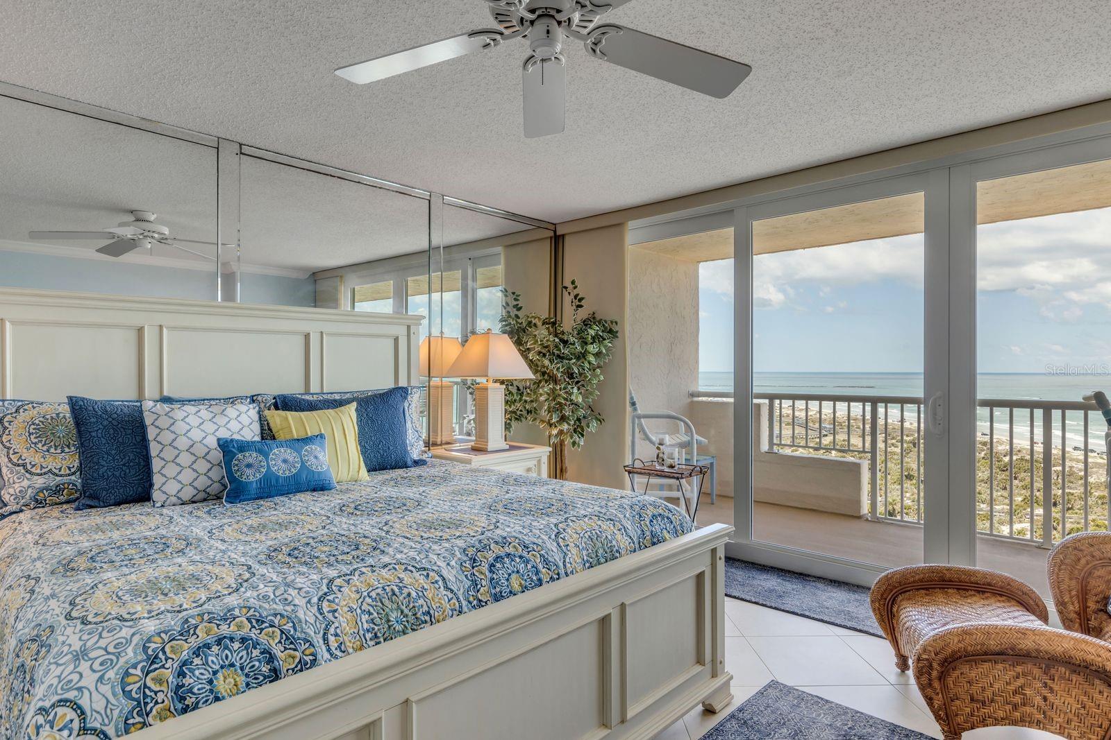Image 24 of 68 For 257 Minorca Beach Way 1304