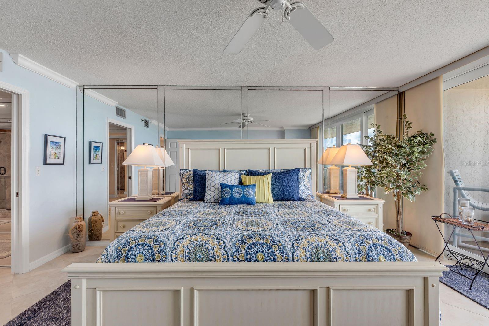 Image 27 of 68 For 257 Minorca Beach Way 1304