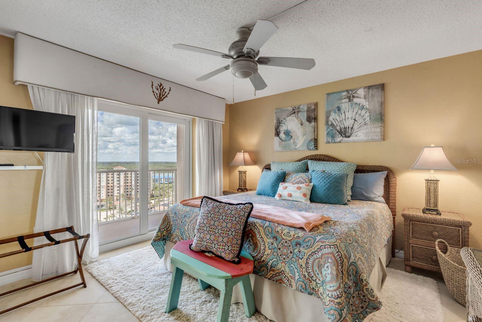 Image 32 of 68 For 257 Minorca Beach Way 1304