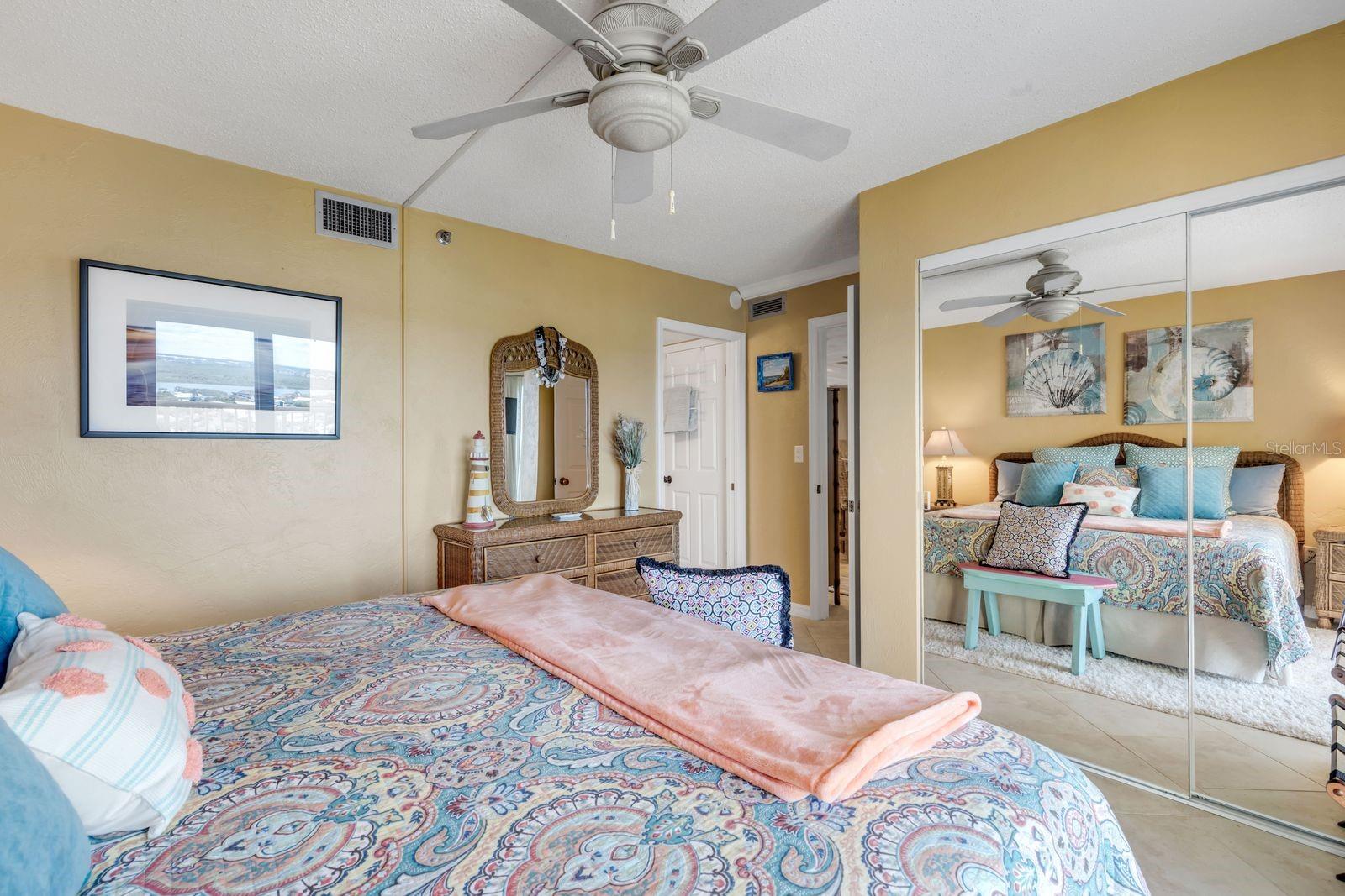 Image 34 of 68 For 257 Minorca Beach Way 1304