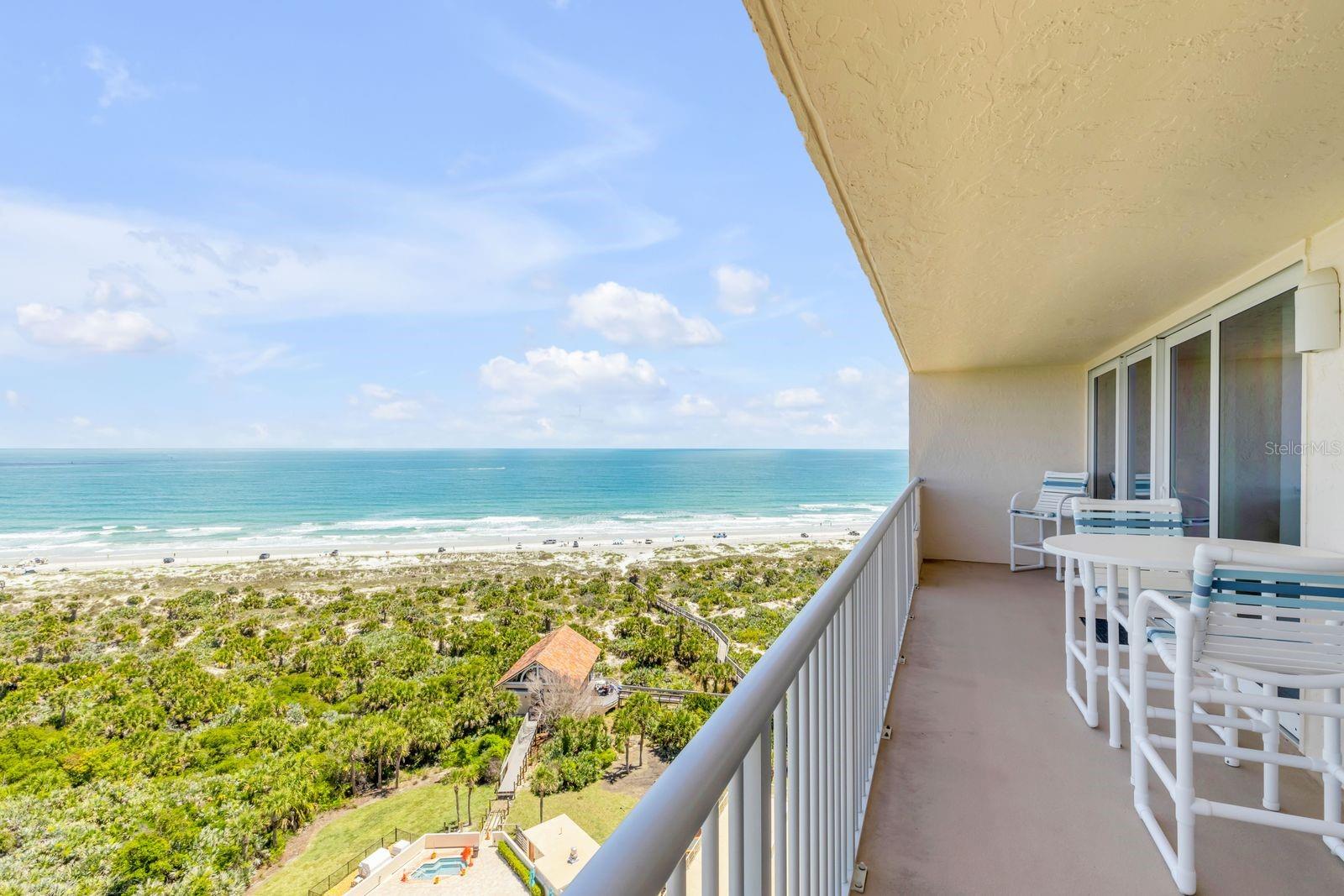Image 38 of 68 For 257 Minorca Beach Way 1304