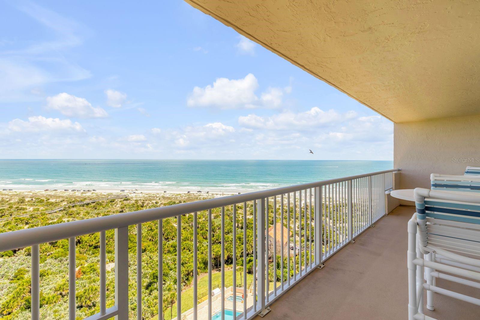 Image 39 of 68 For 257 Minorca Beach Way 1304
