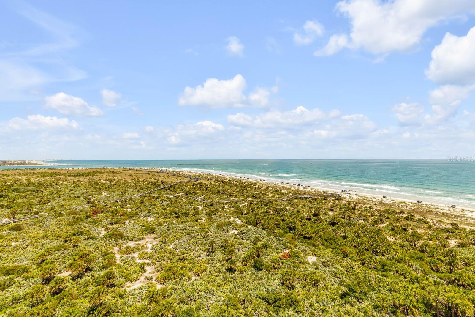 Image 40 of 68 For 257 Minorca Beach Way 1304