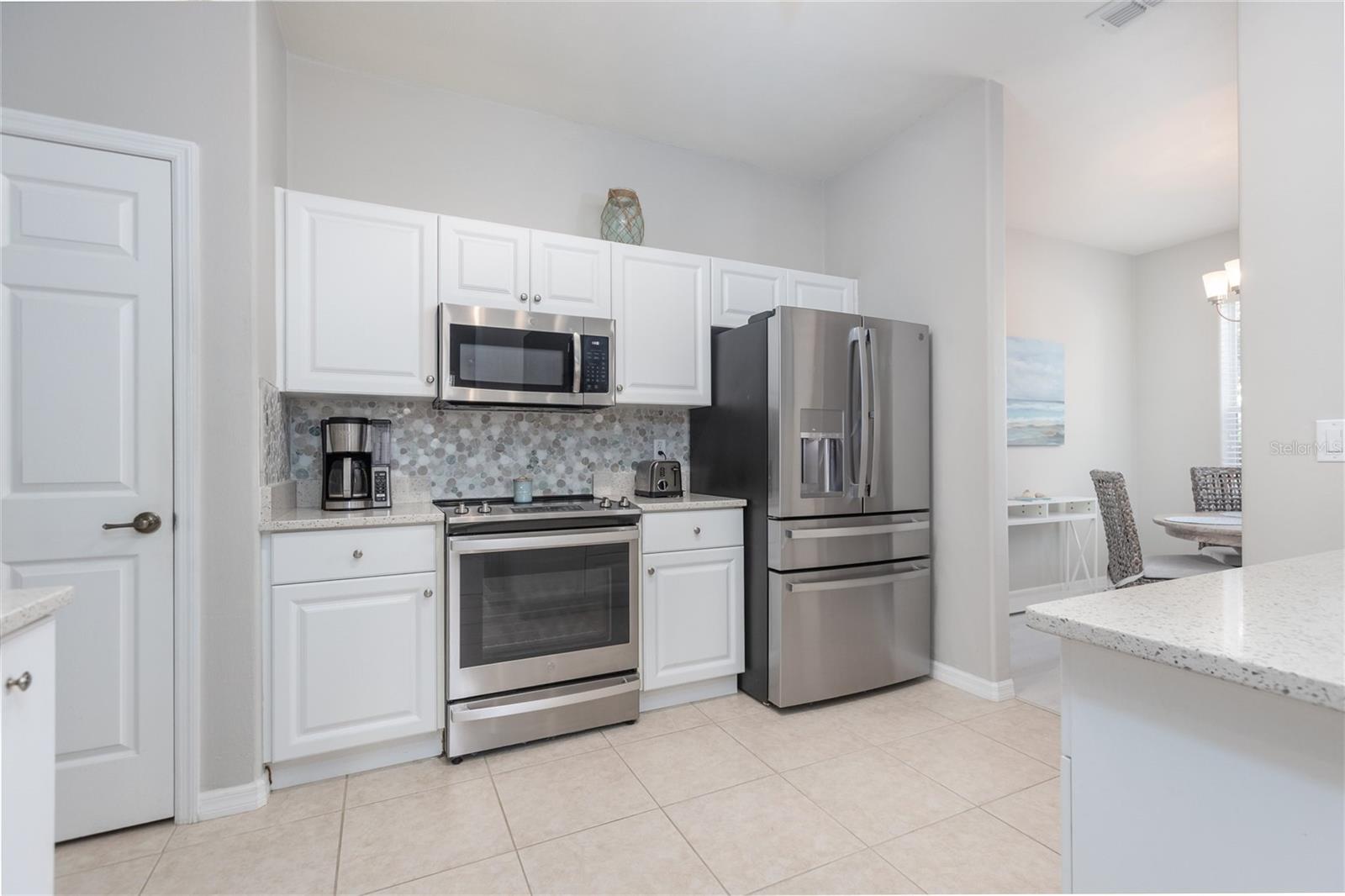 Image 9 of 22 For 3643 Casalta Circle