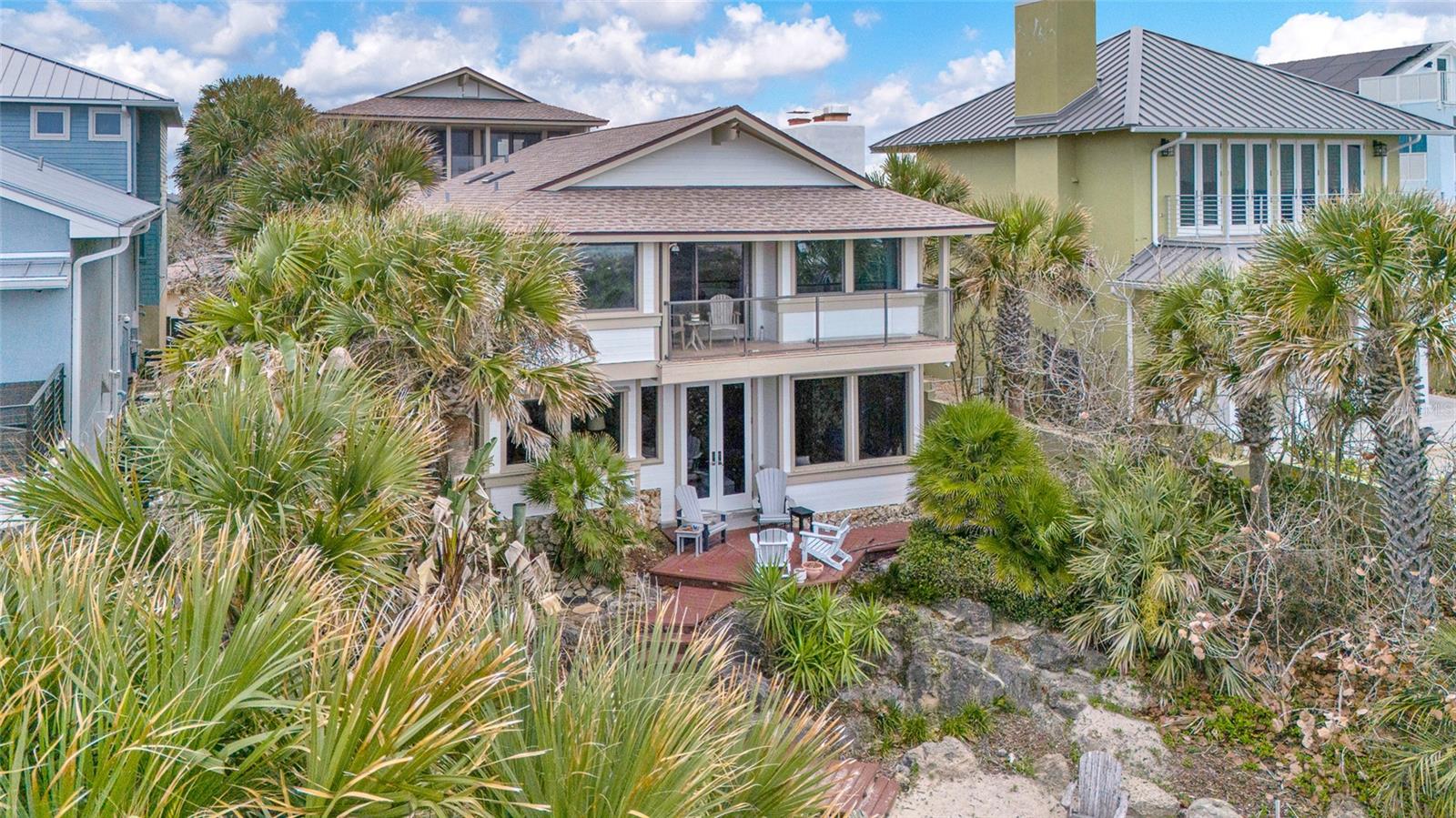 Listing photo id 10 for 1421 Atlantic Avenue