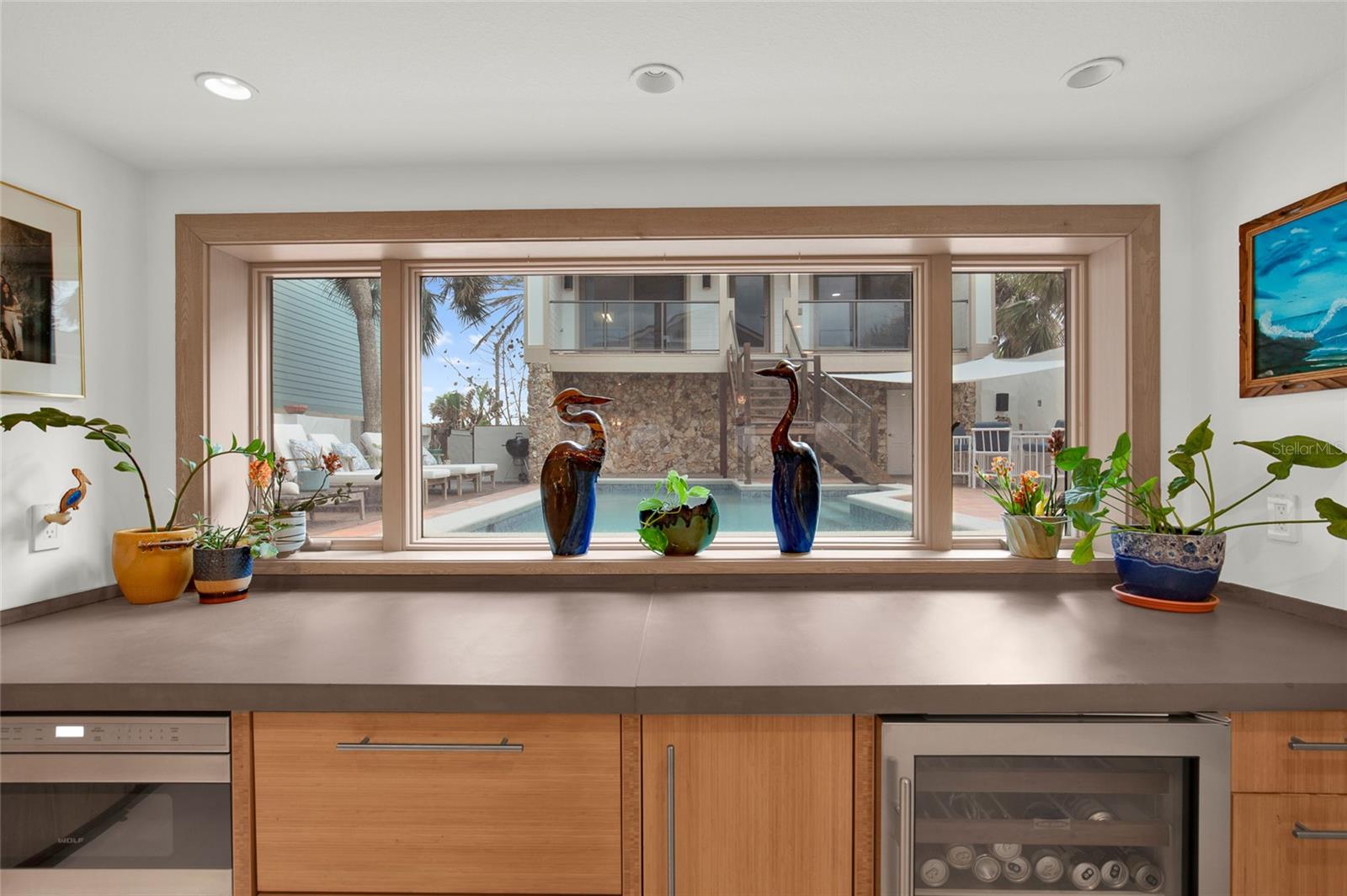 Listing photo id 20 for 1421 Atlantic Avenue