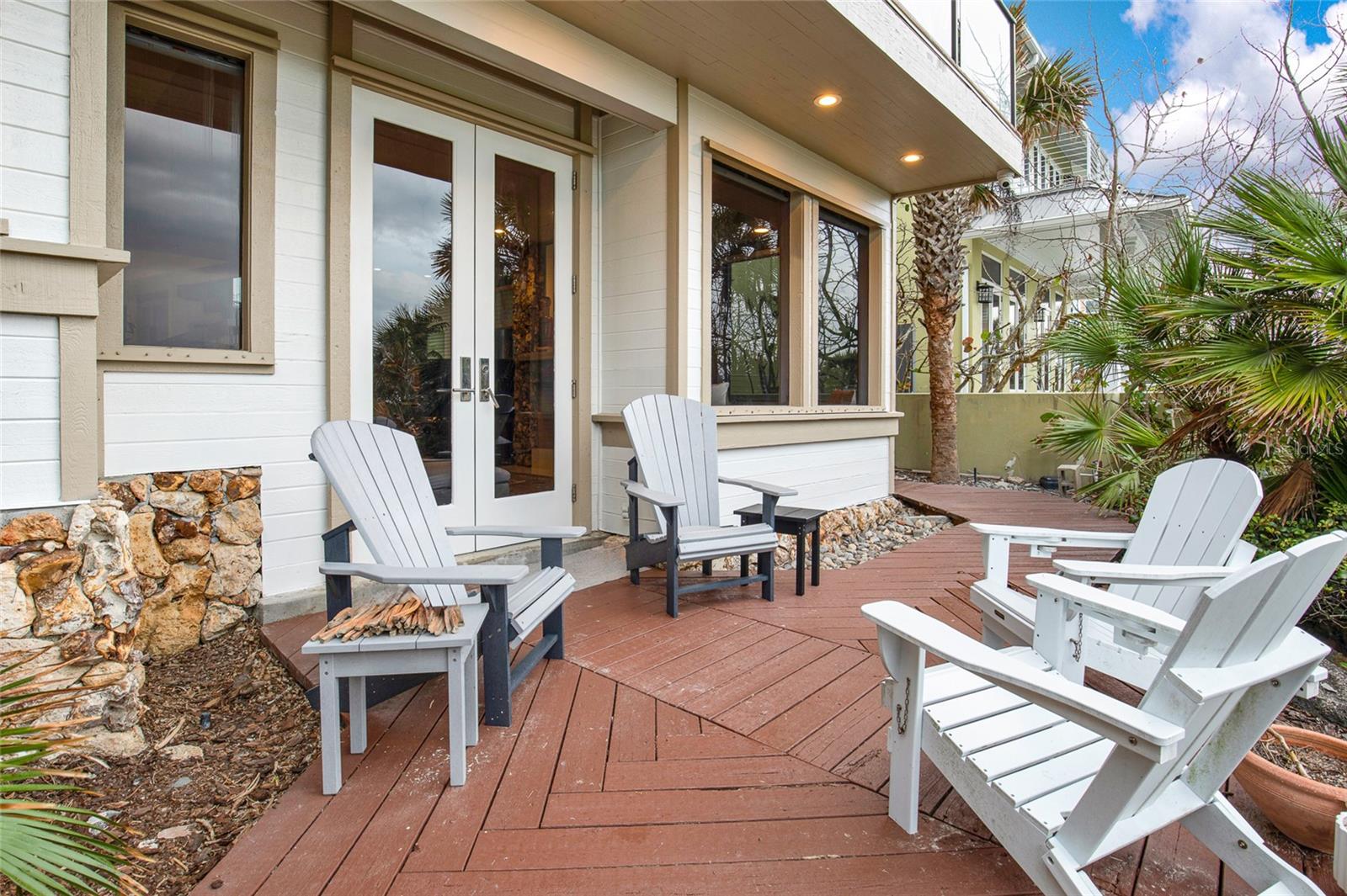 Listing photo id 29 for 1421 Atlantic Avenue
