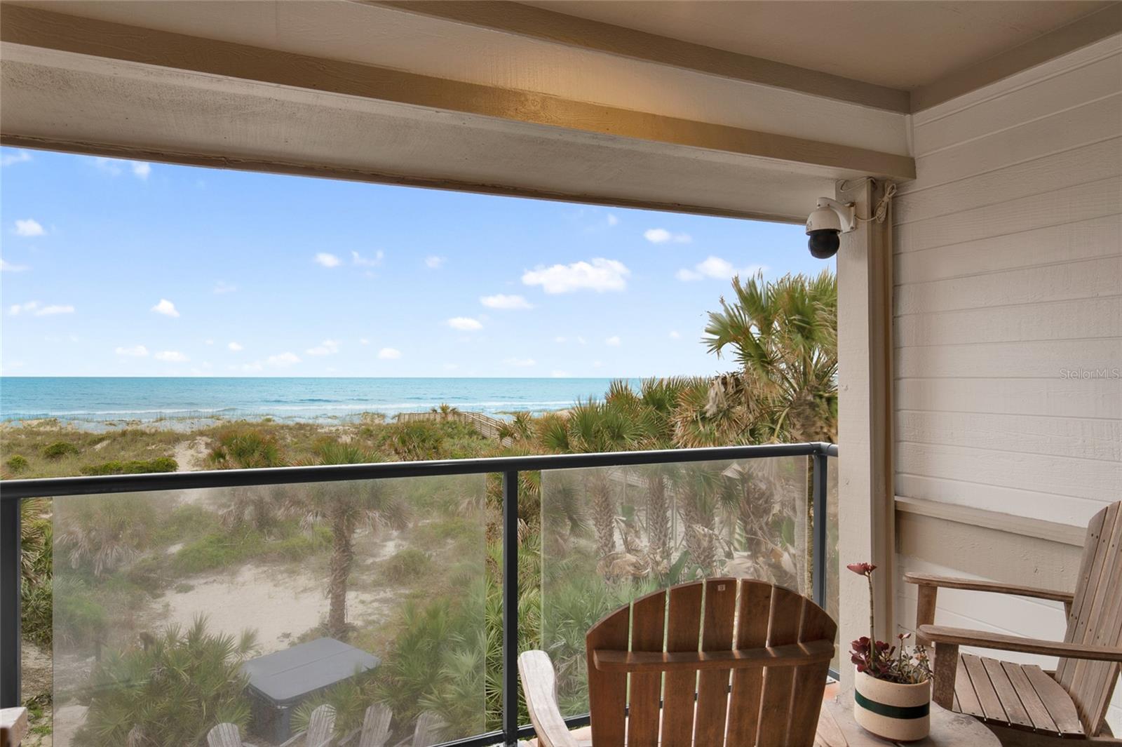 Listing photo id 37 for 1421 Atlantic Avenue
