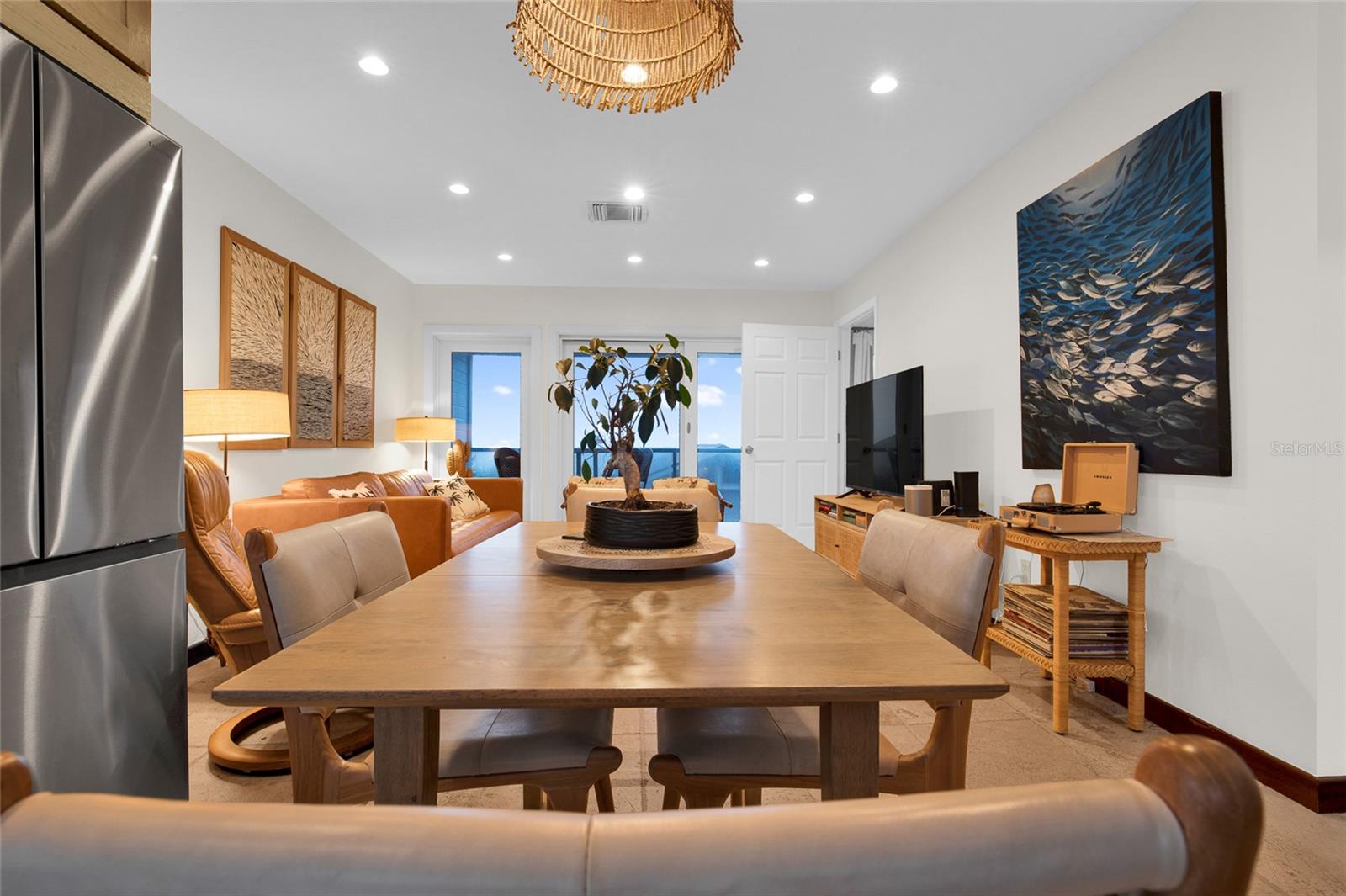 Listing photo id 56 for 1421 Atlantic Avenue
