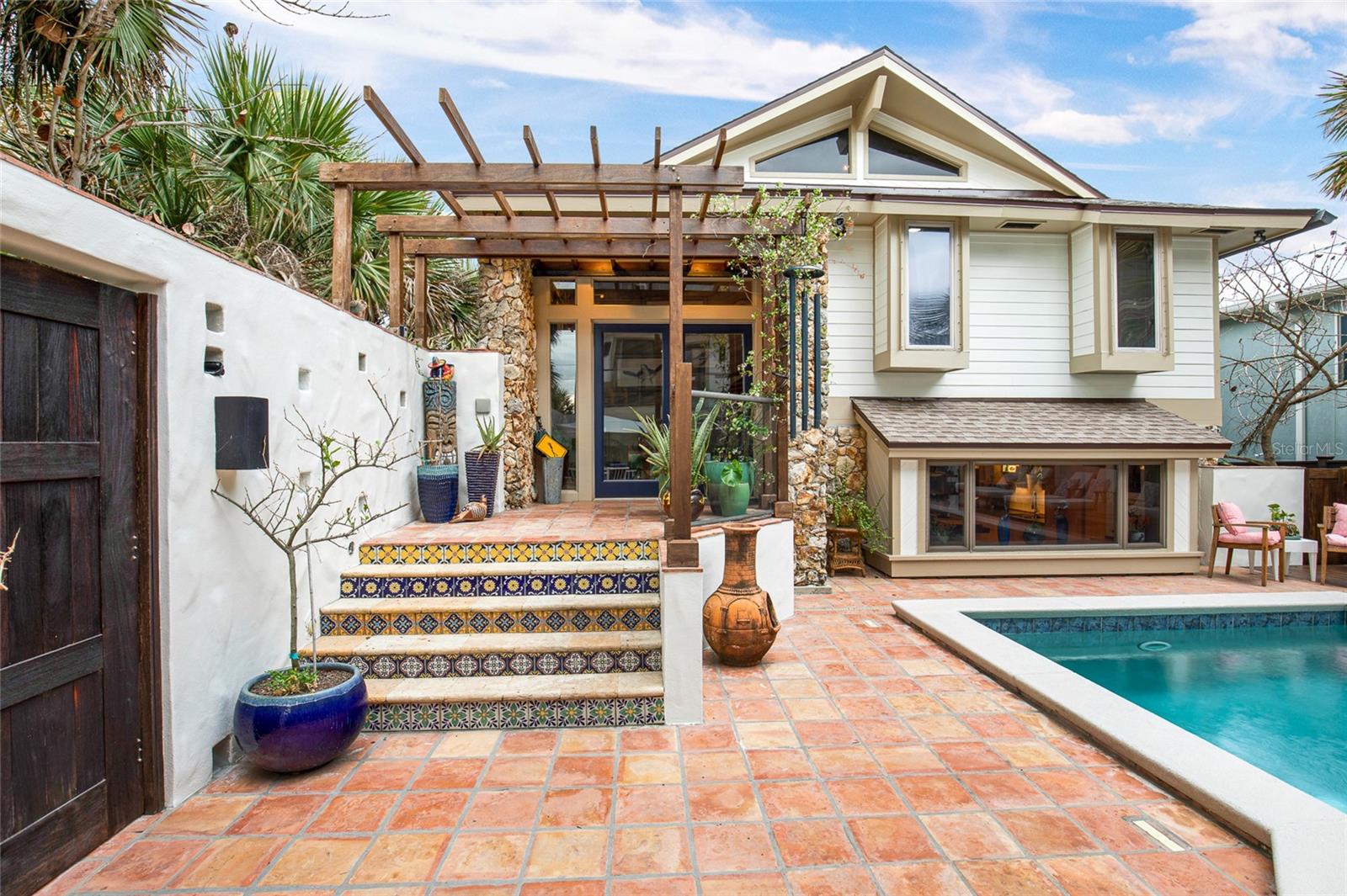Listing photo id 65 for 1421 Atlantic Avenue