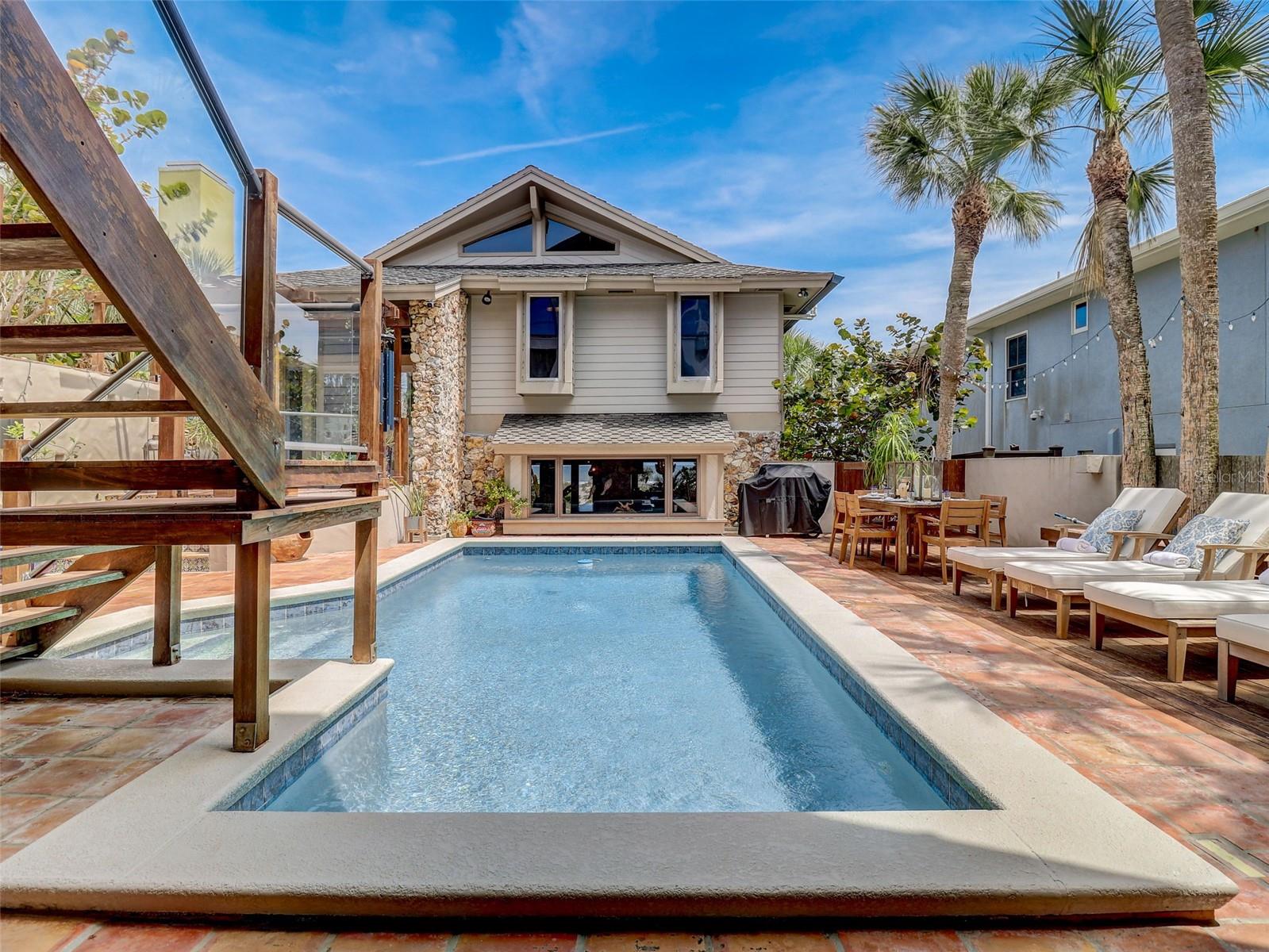 Listing photo id 94 for 1421 Atlantic Avenue