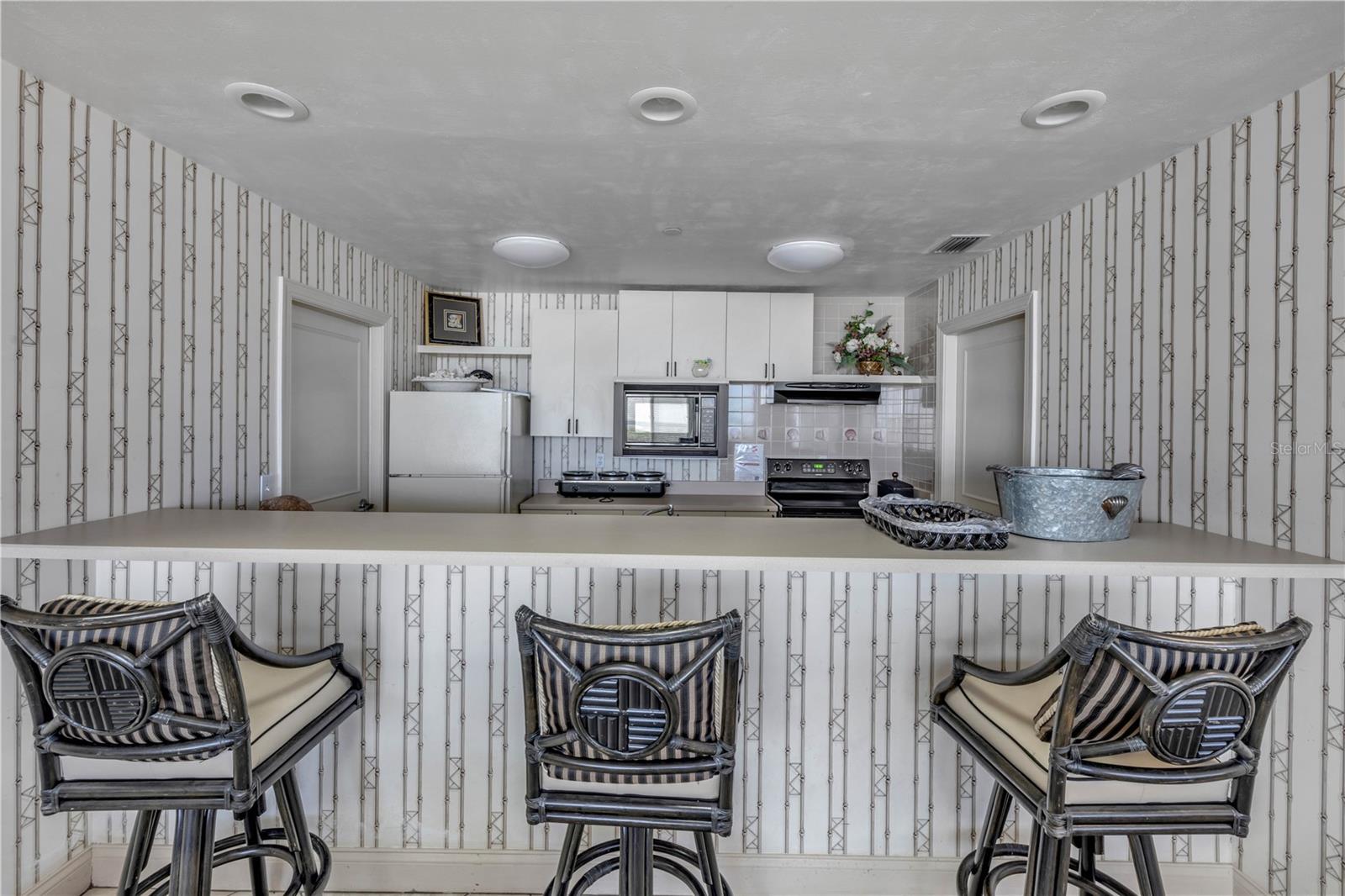 Image 49 of 66 For 2937 Atlantic Avenue 206