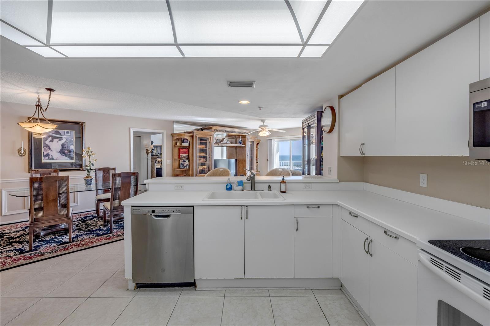 Image 9 of 66 For 2937 Atlantic Avenue 206