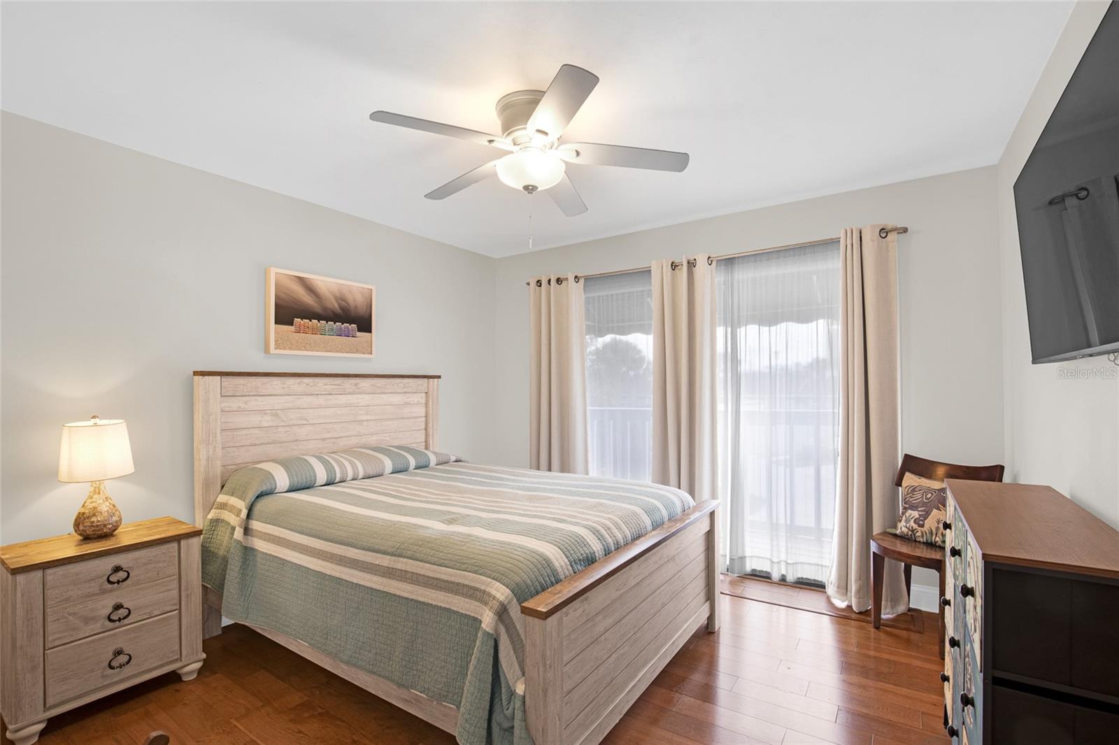 Image 40 of 59 For 121 Lagoon Court