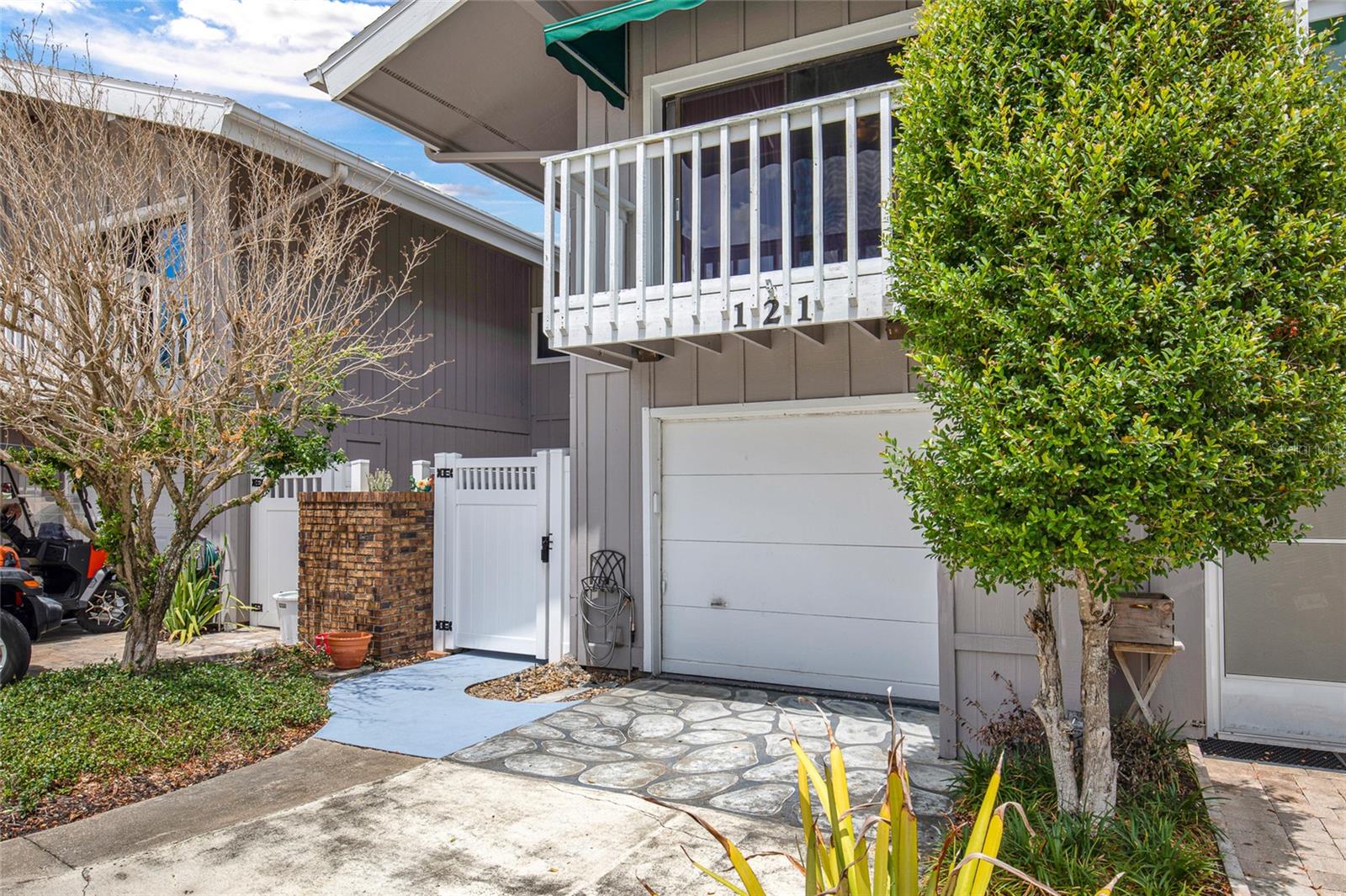 Image 6 of 59 For 121 Lagoon Court