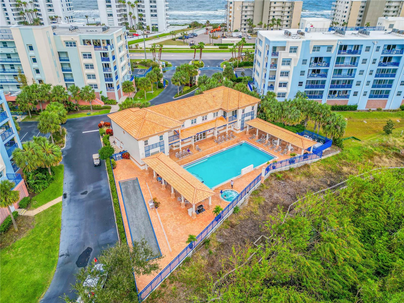 Image 65 of 88 For 5300 Atlantic Avenue 8-601