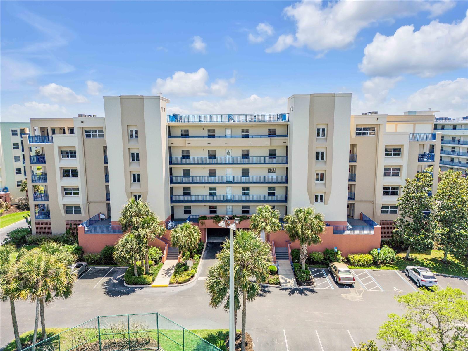 Image 76 of 88 For 5300 Atlantic Avenue 8-601