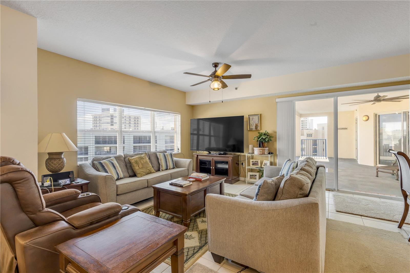 Image 9 of 88 For 5300 Atlantic Avenue 8-601