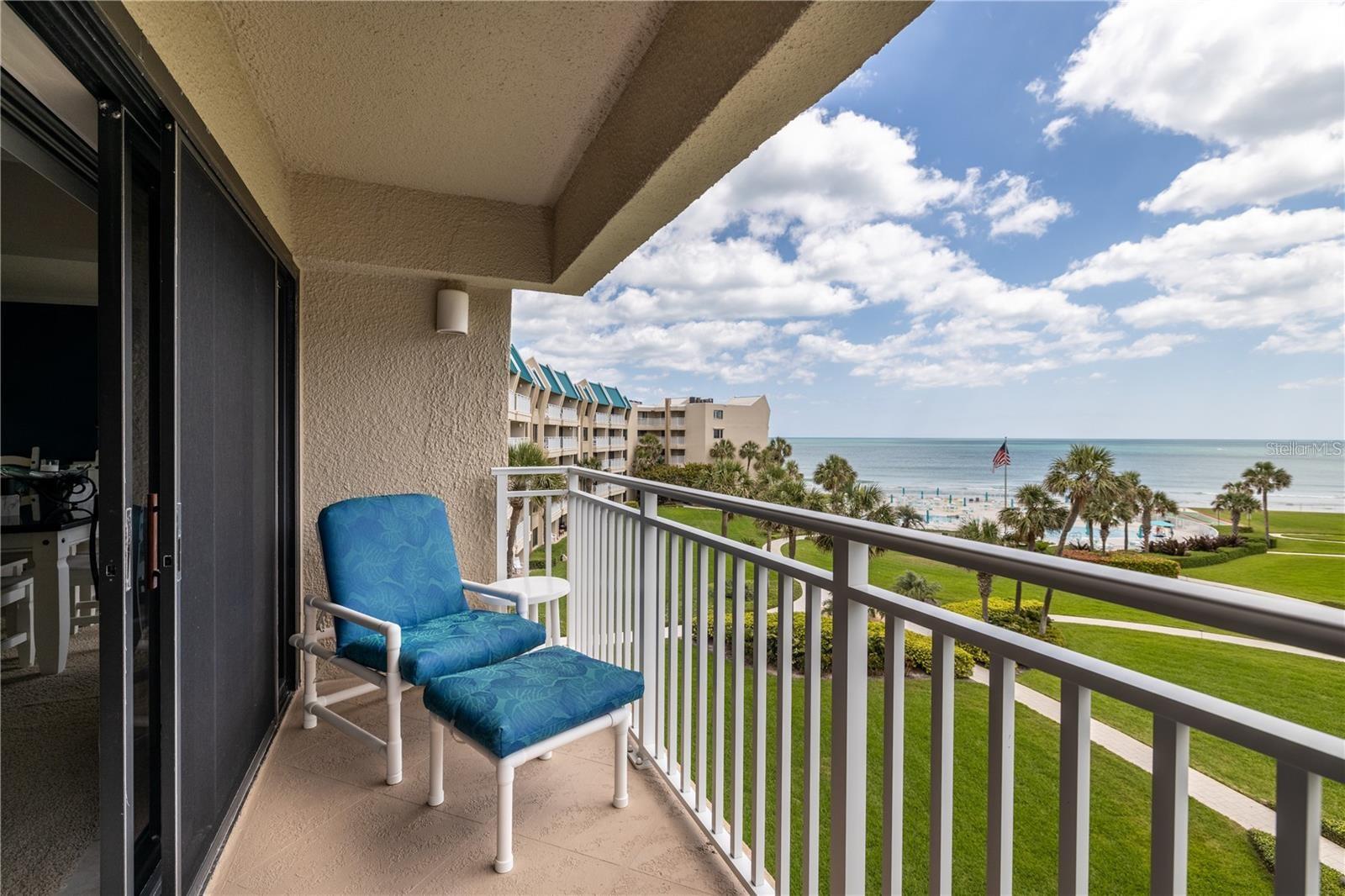 Image 10 of 39 For 4501 Atlantic Avenue 415