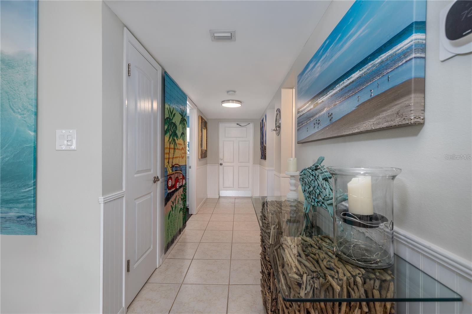 Image 11 of 39 For 4501 Atlantic Avenue 415