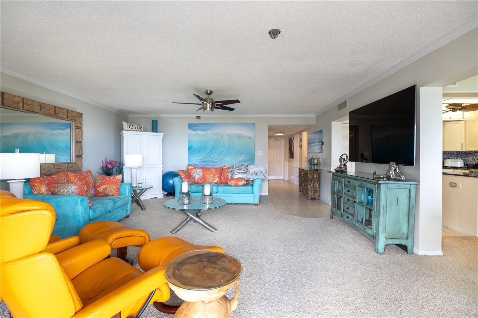 Image 7 of 39 For 4501 Atlantic Avenue 415