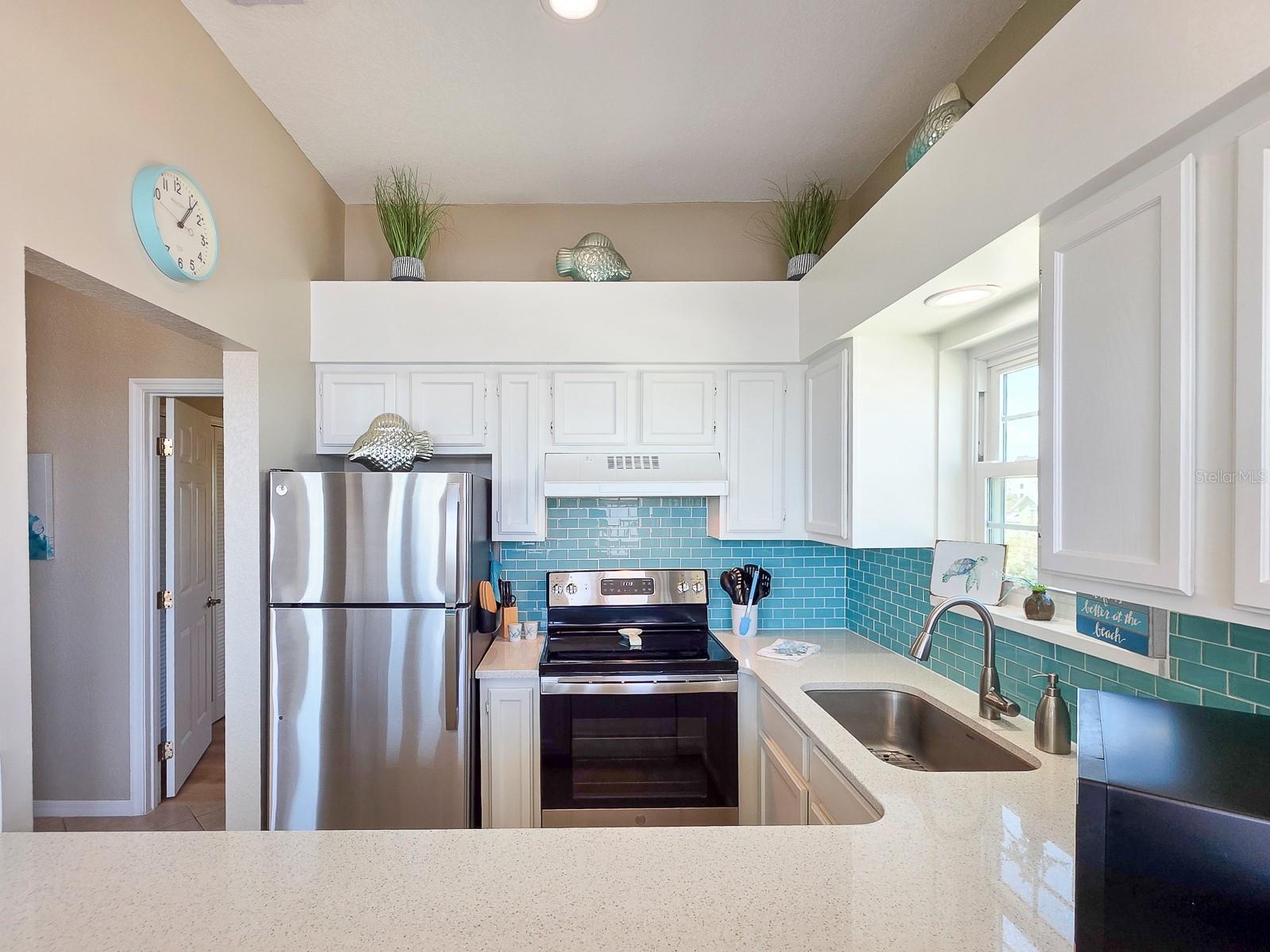 Image 14 of 43 For 6612 Atlantic Avenue 201