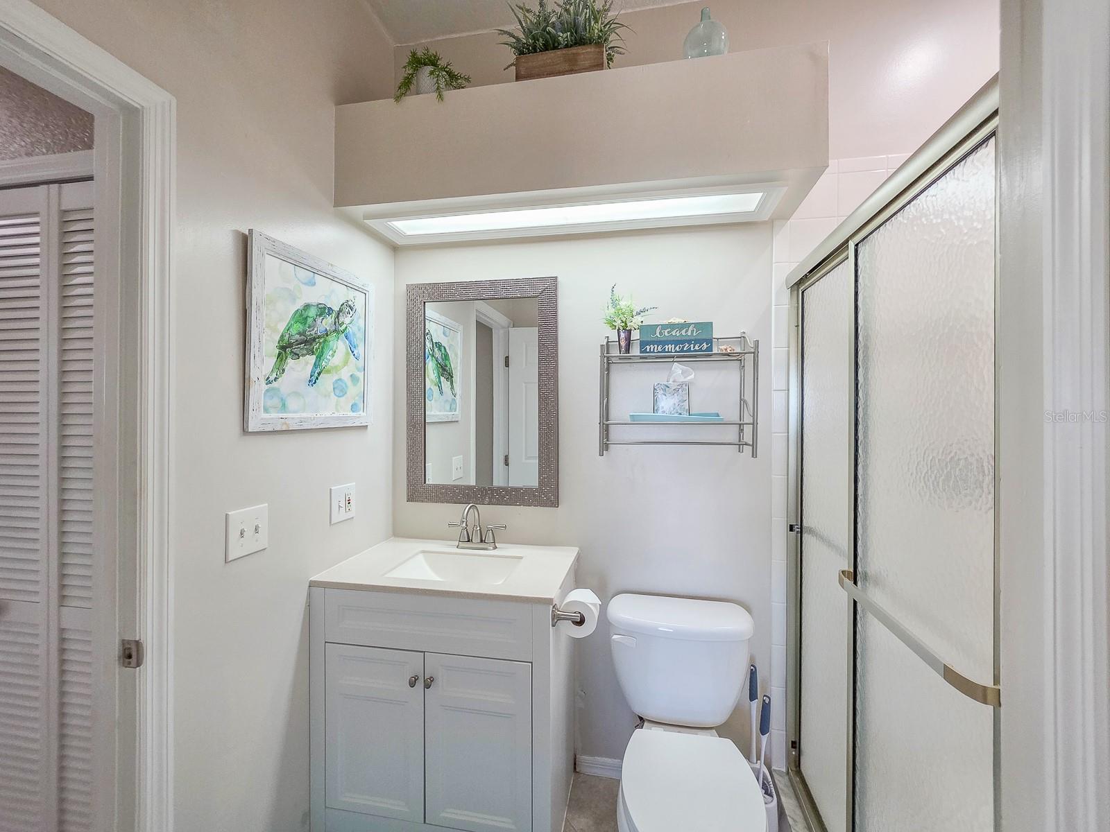 Image 19 of 43 For 6612 Atlantic Avenue 201