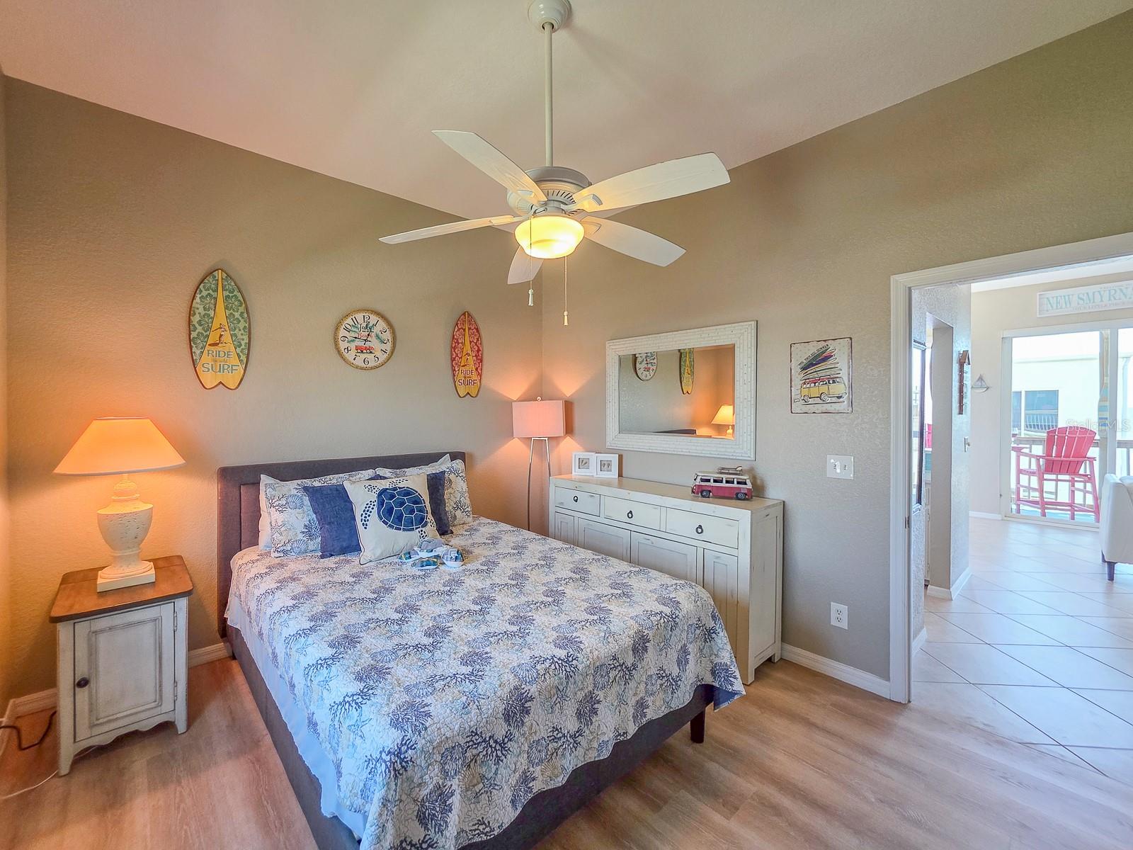 Image 22 of 43 For 6612 Atlantic Avenue 201