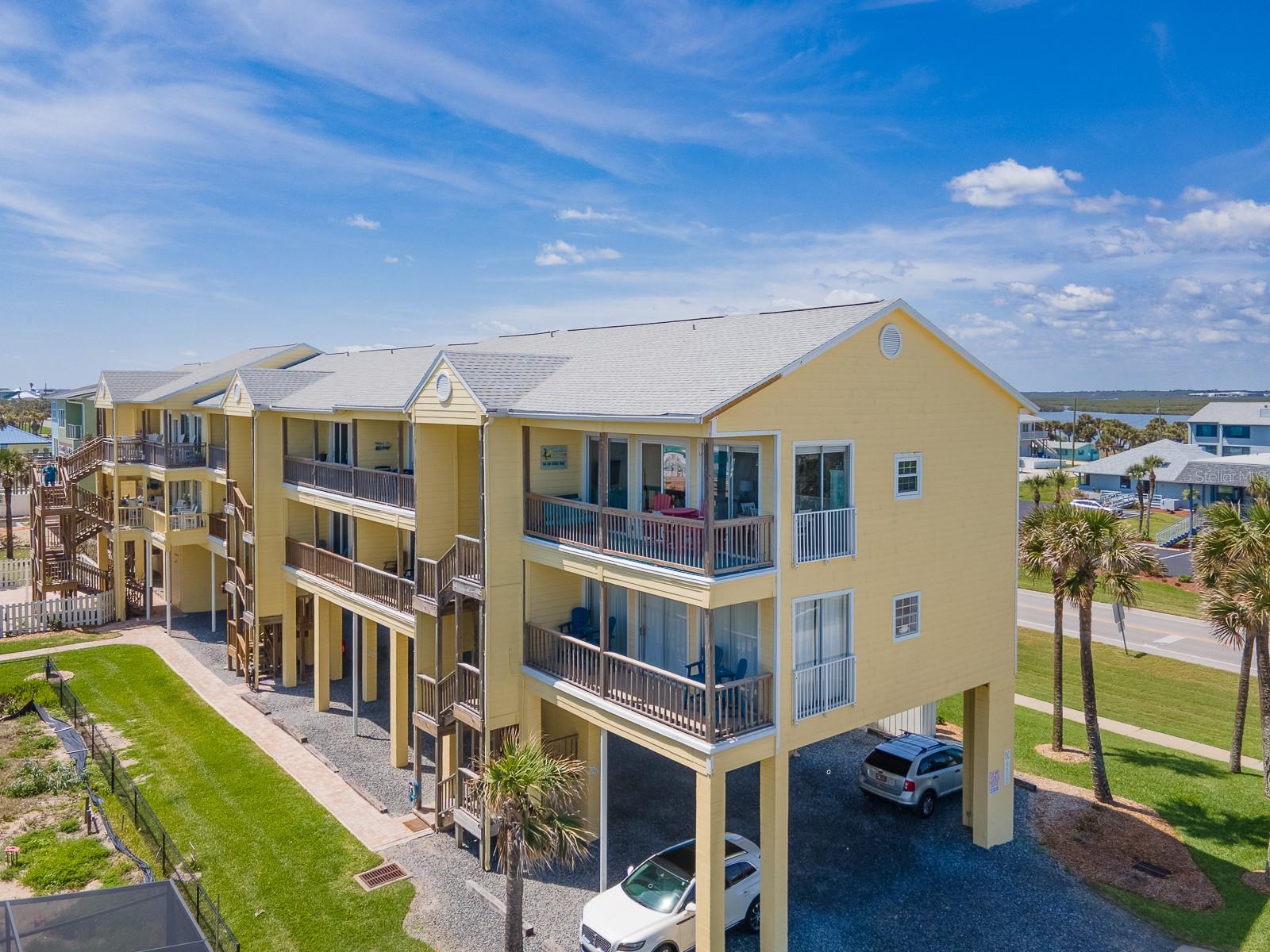 Image 3 of 43 For 6612 Atlantic Avenue 201