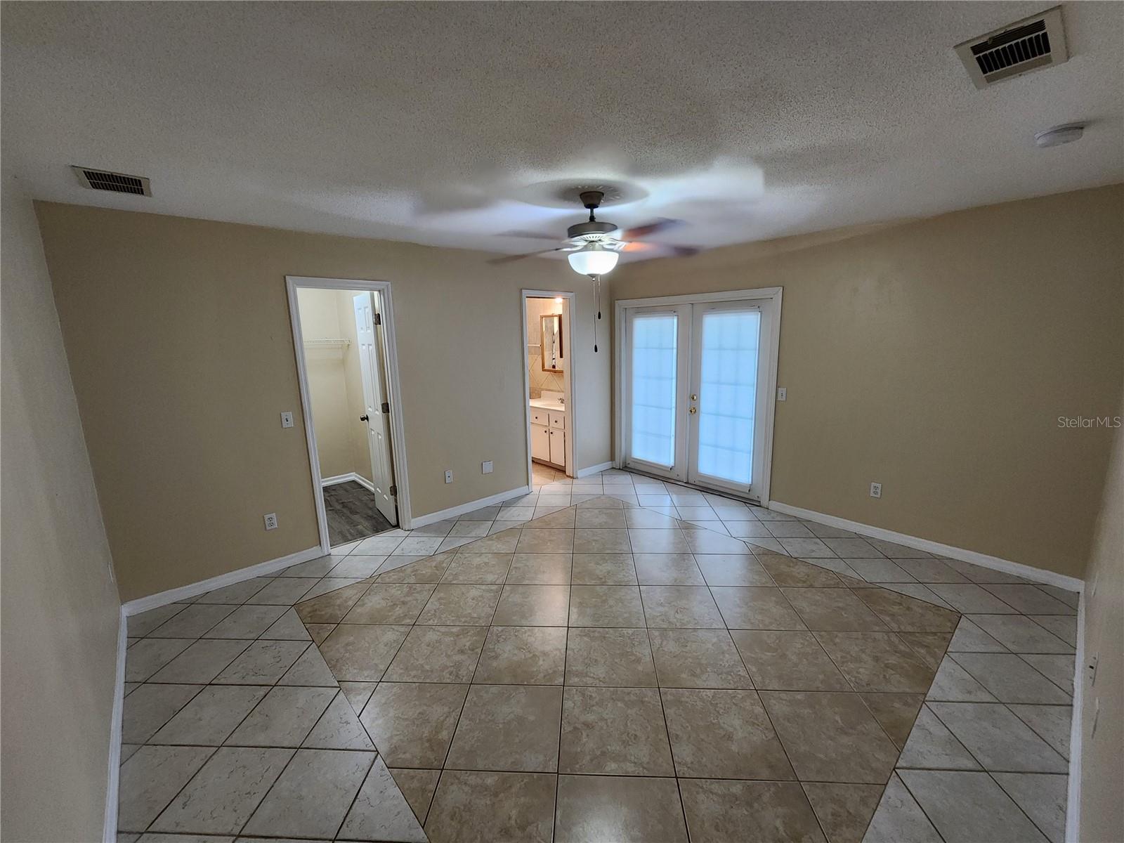Image 10 of 14 For 5820 Alstrum Drive